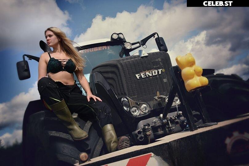 Farmgirl Jojo Image 1656408