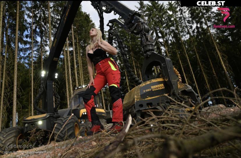 Farmgirl Jojo Image 1651779