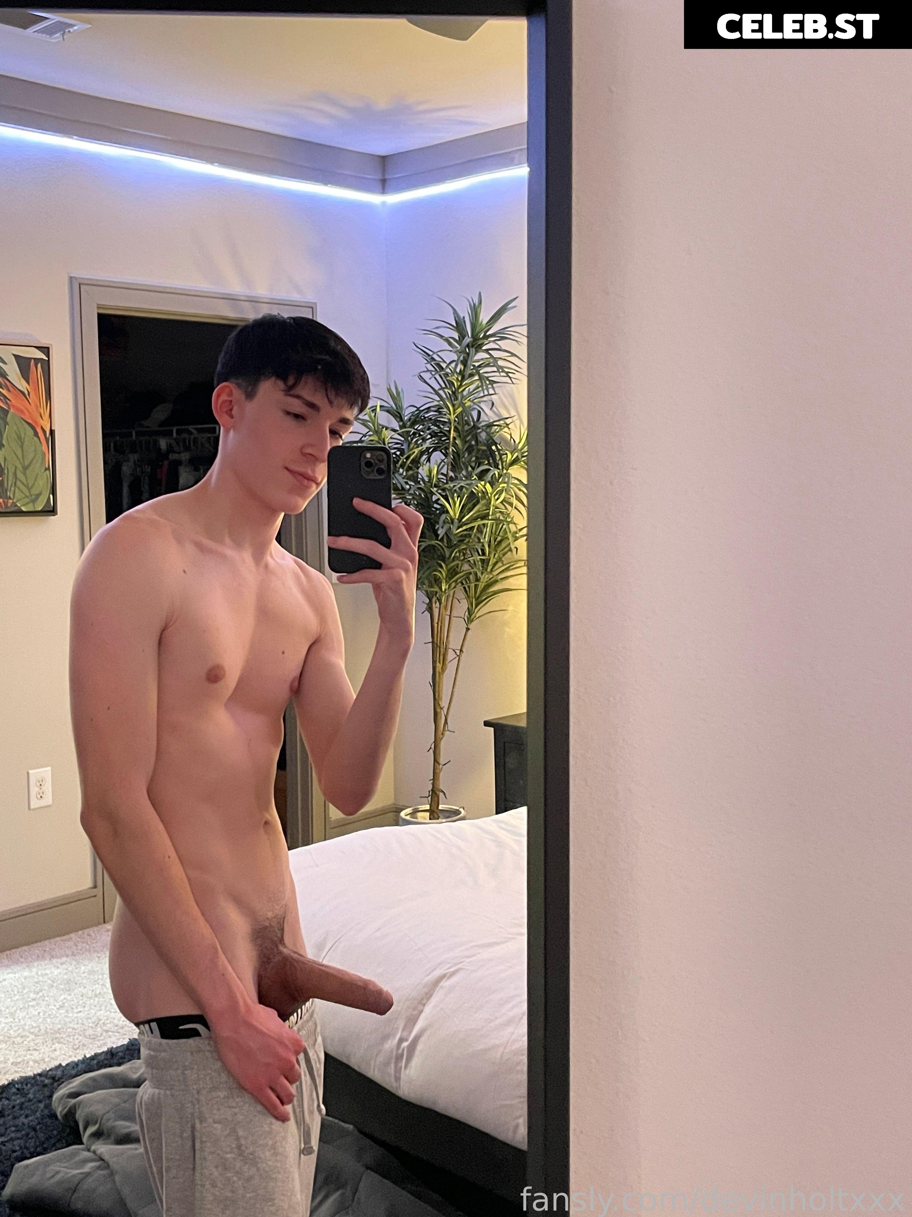 devinholtxxx Image 16595271