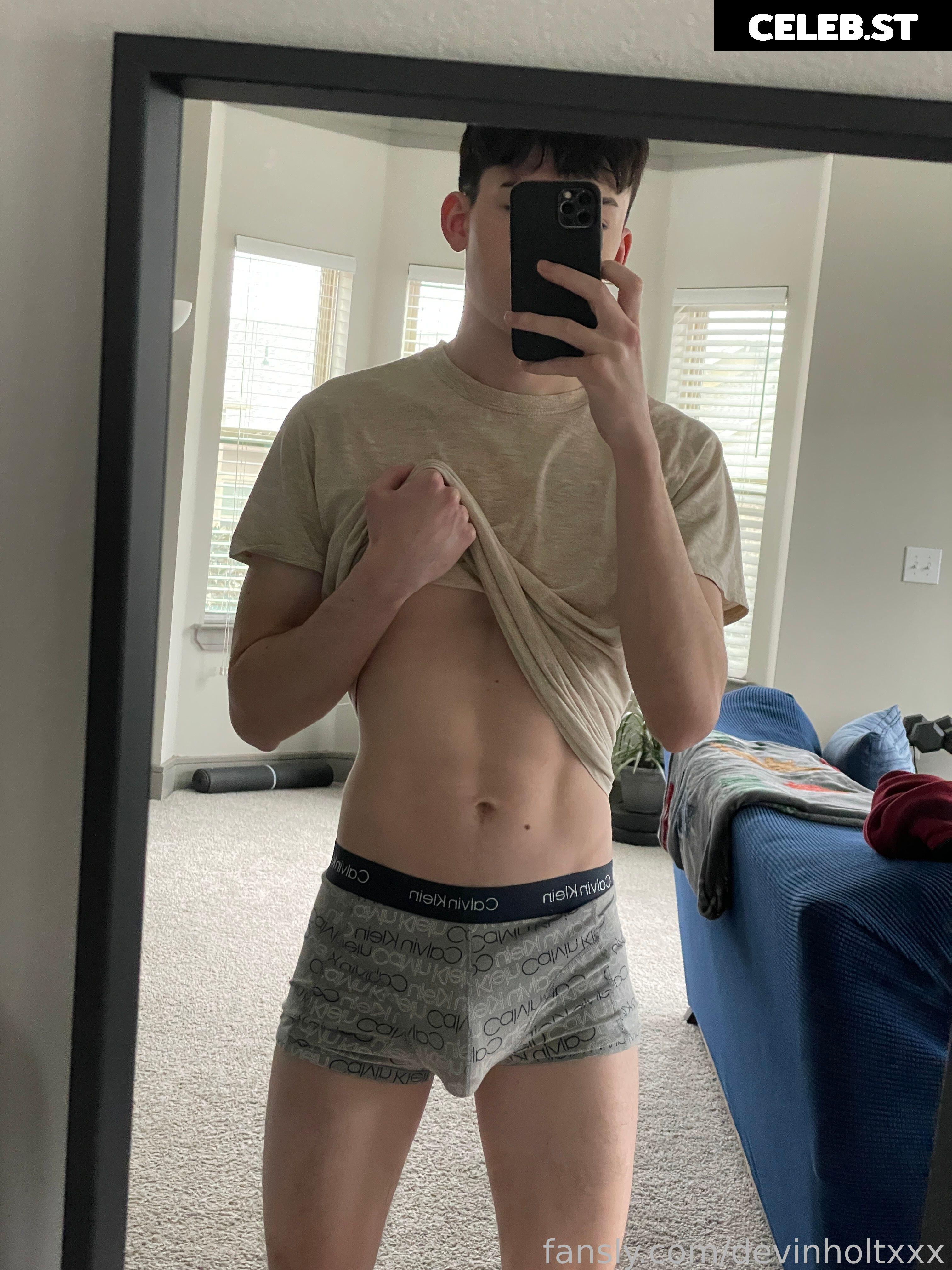 devinholtxxx Image 16594908