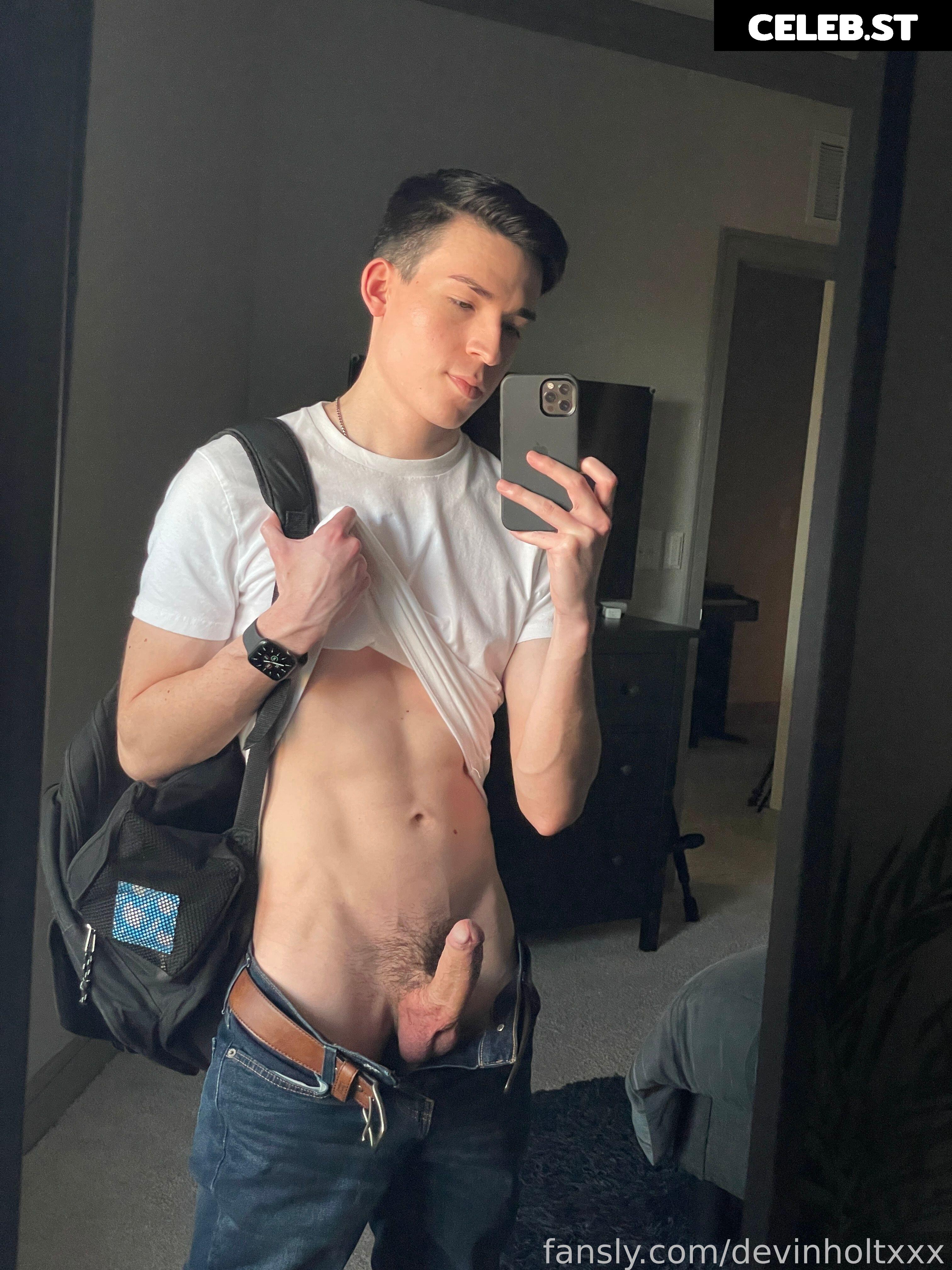 devinholtxxx Image 16594141