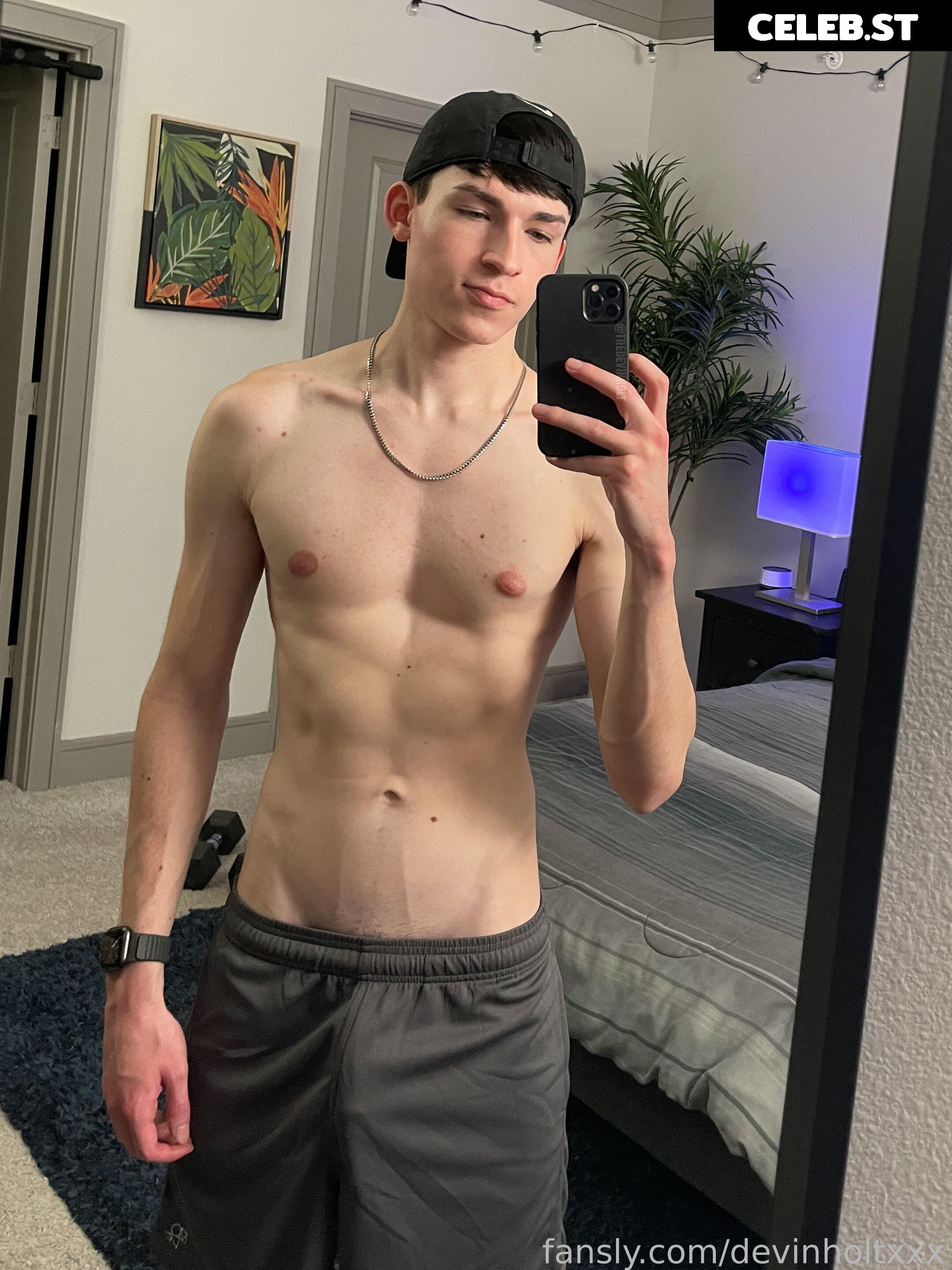 devinholtxxx Image 16596877