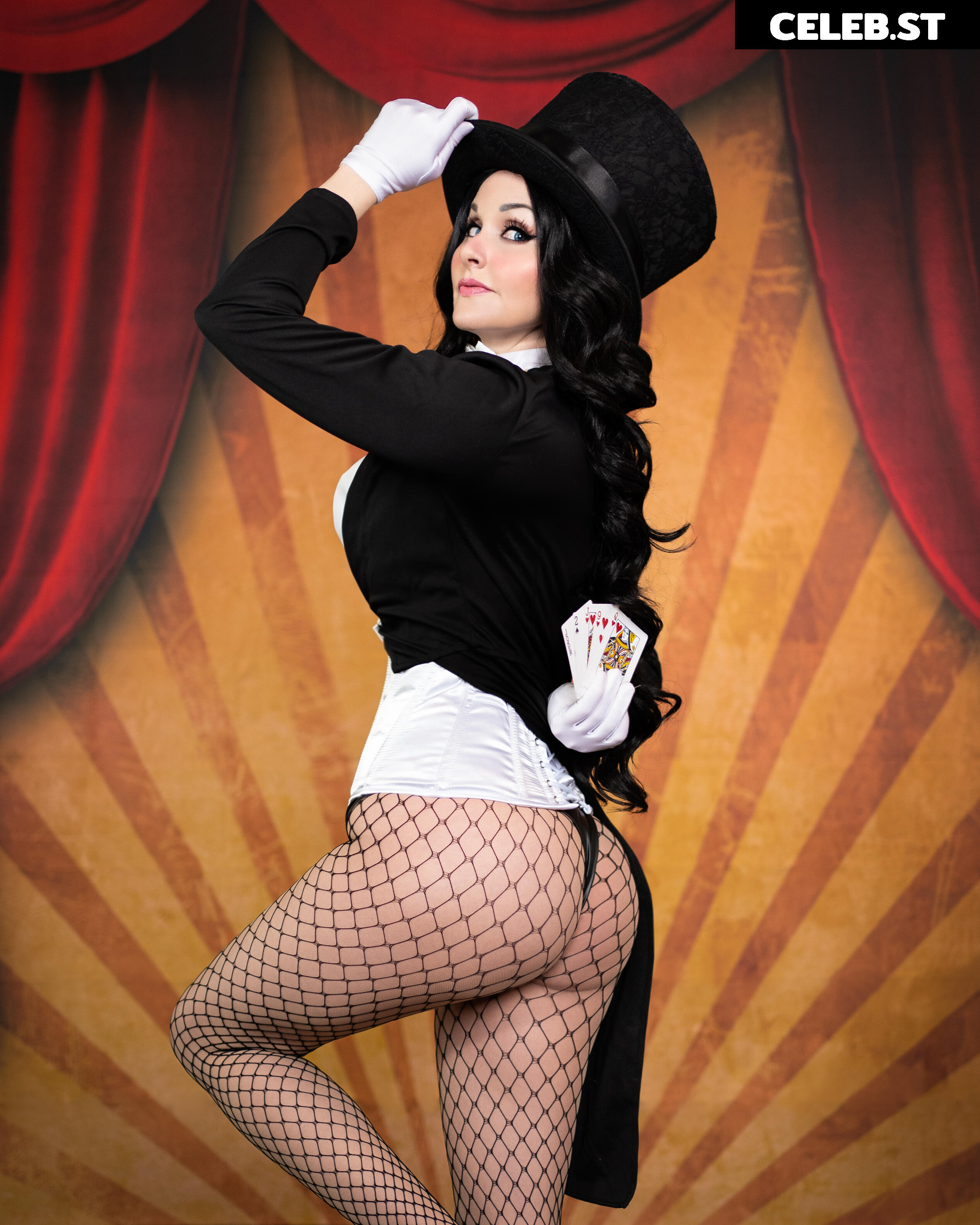 Angie Griffin Image 1659033