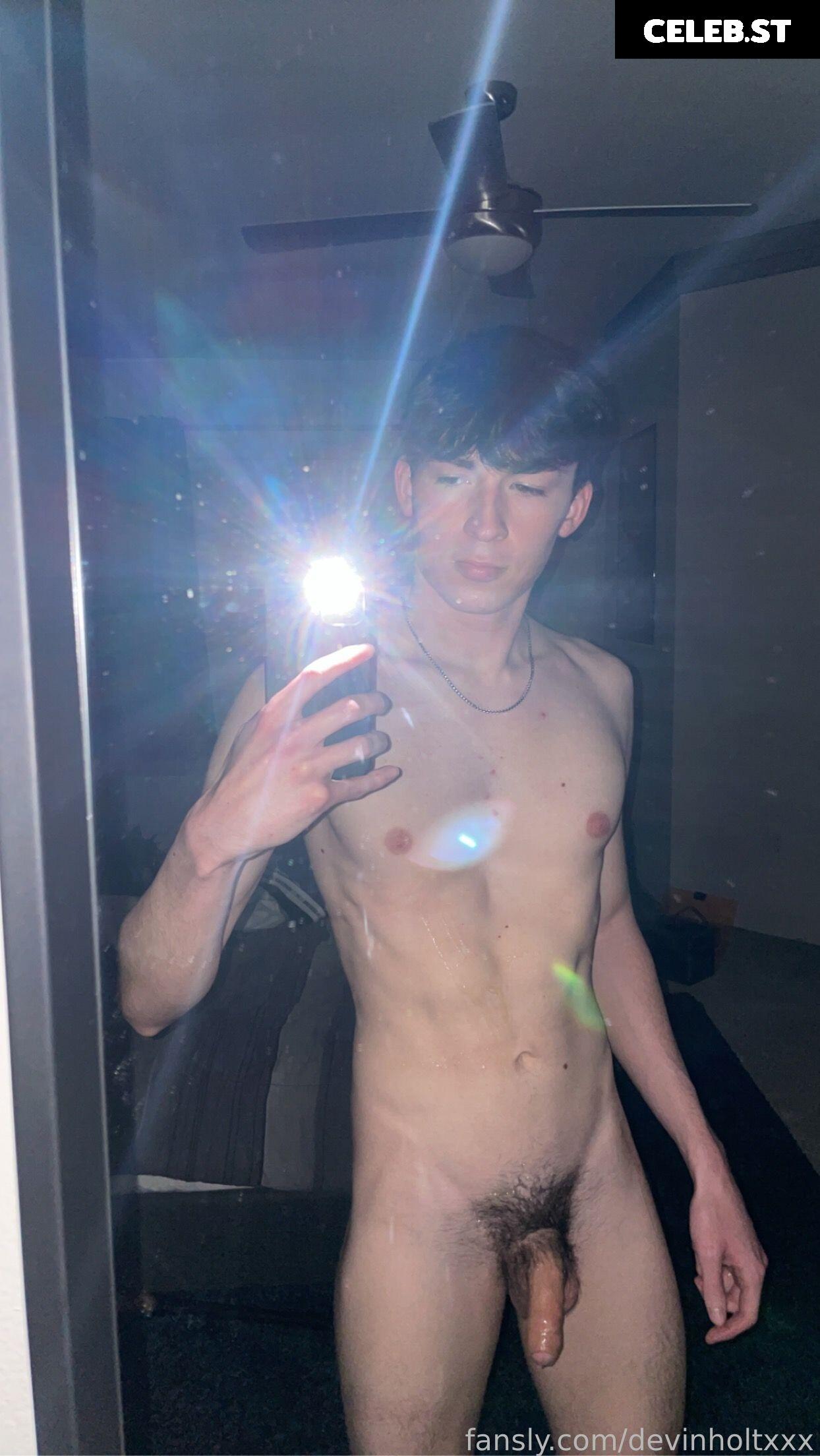 devinholtxxx Image 16593896