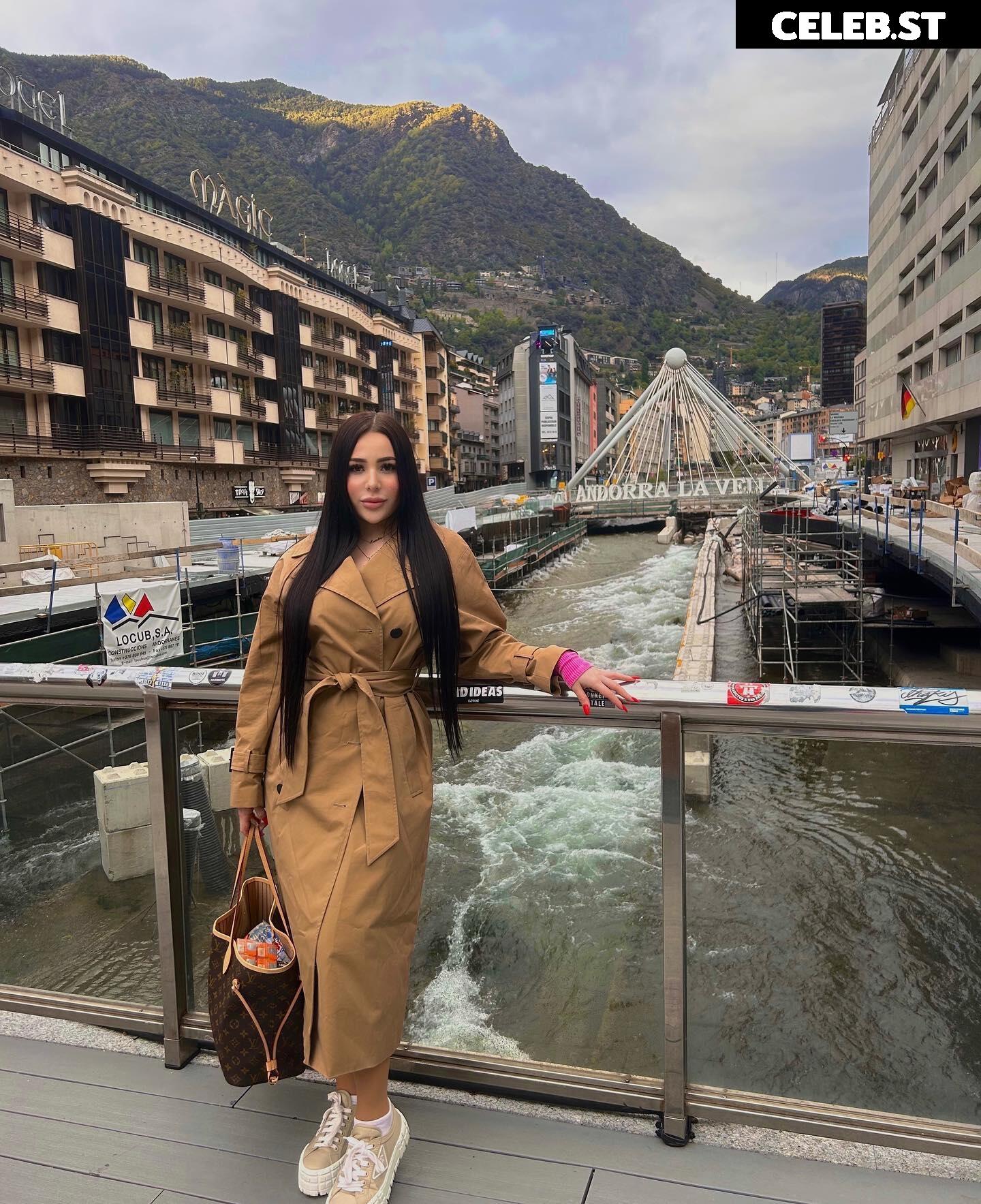 Estela Dior Image 164563