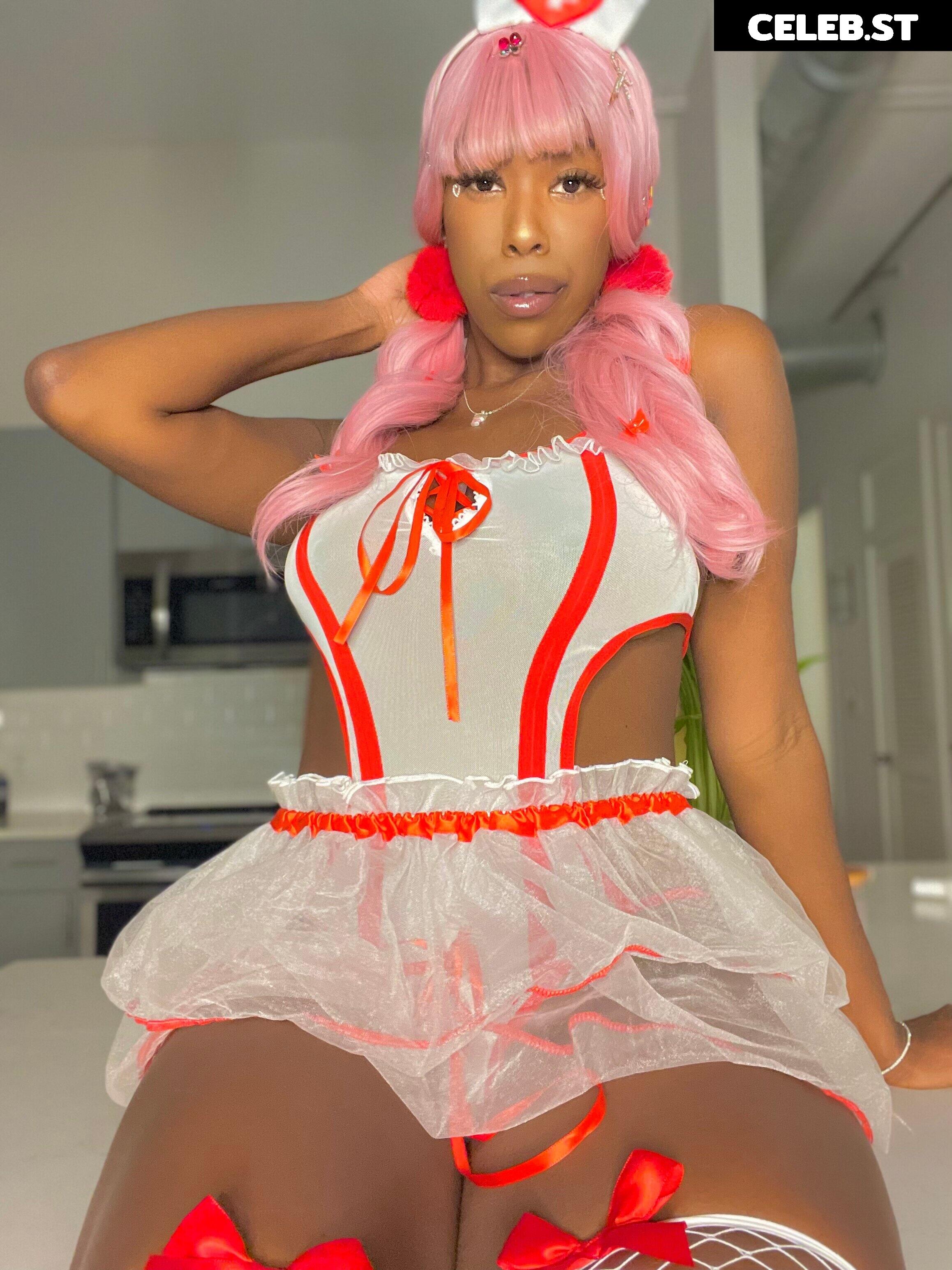 babydollnaomi Image 16463316