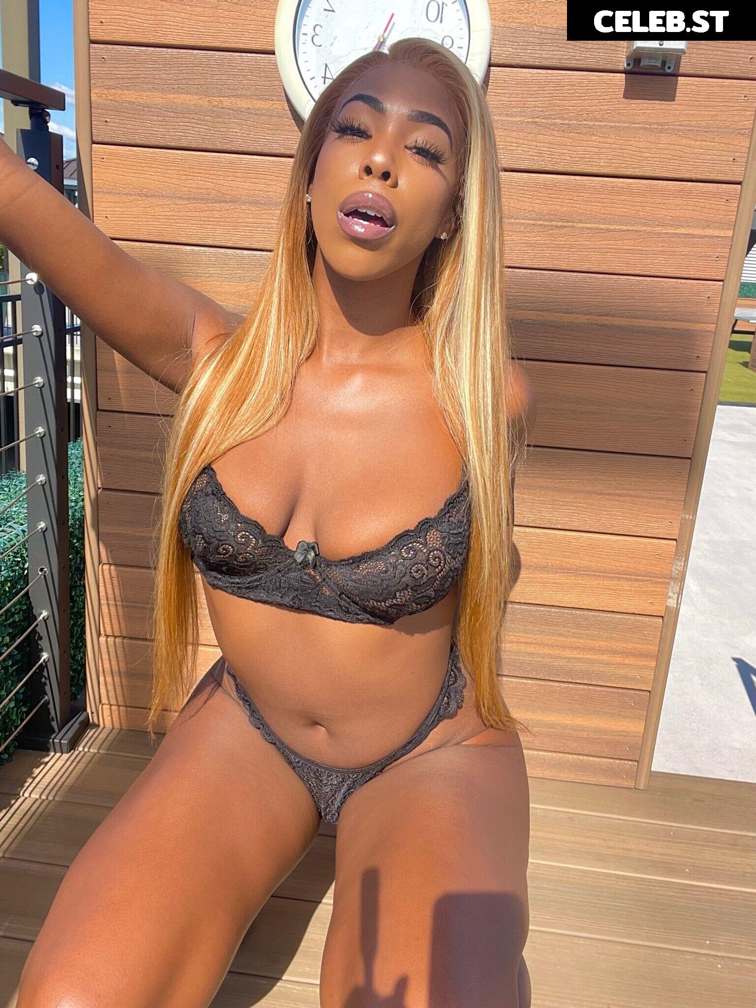 babydollnaomi Image 16445745