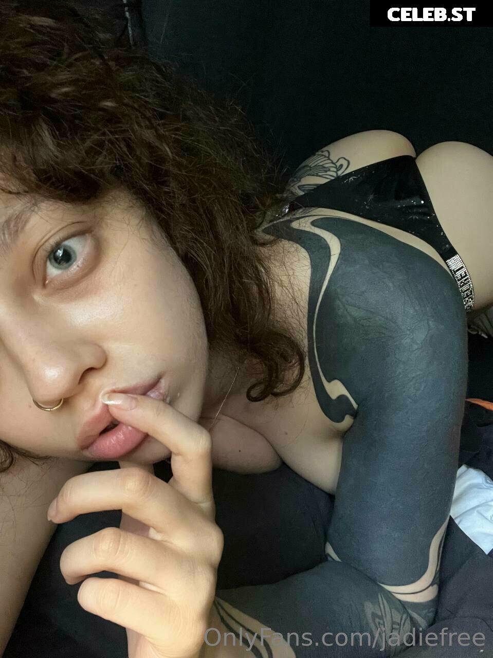 jadiebaddie Image 16426135