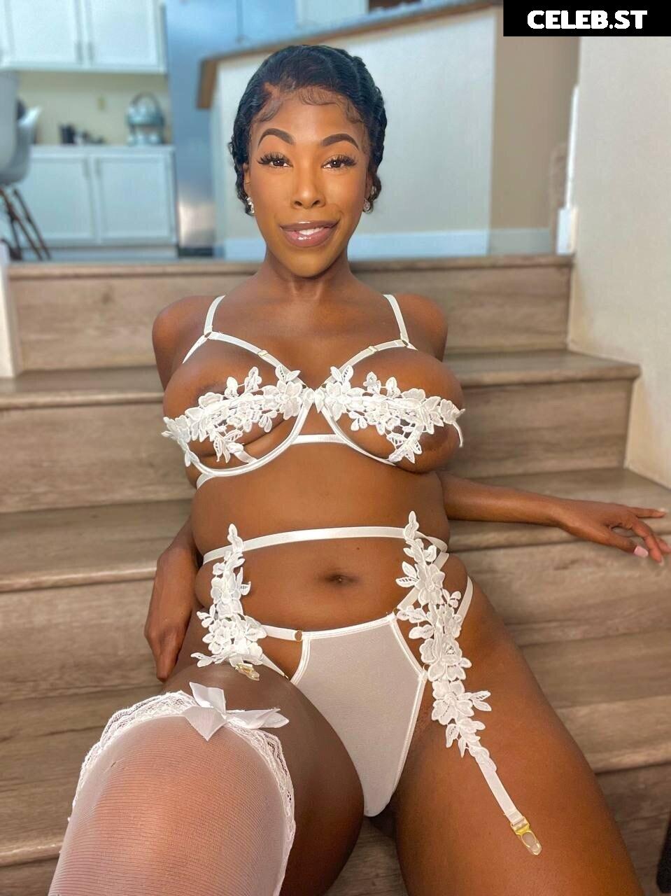 babydollnaomi Image 16369156