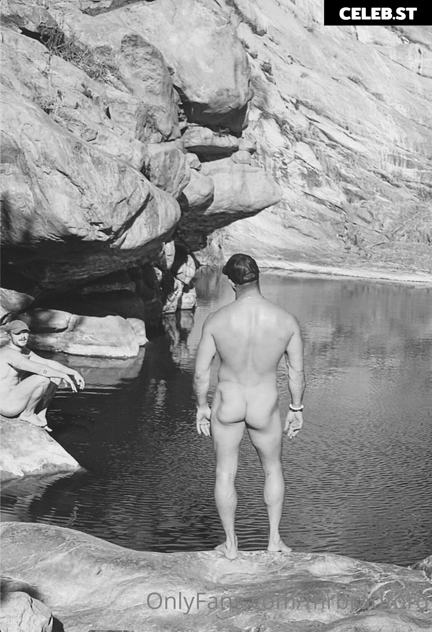 mrbradford Image 16258375