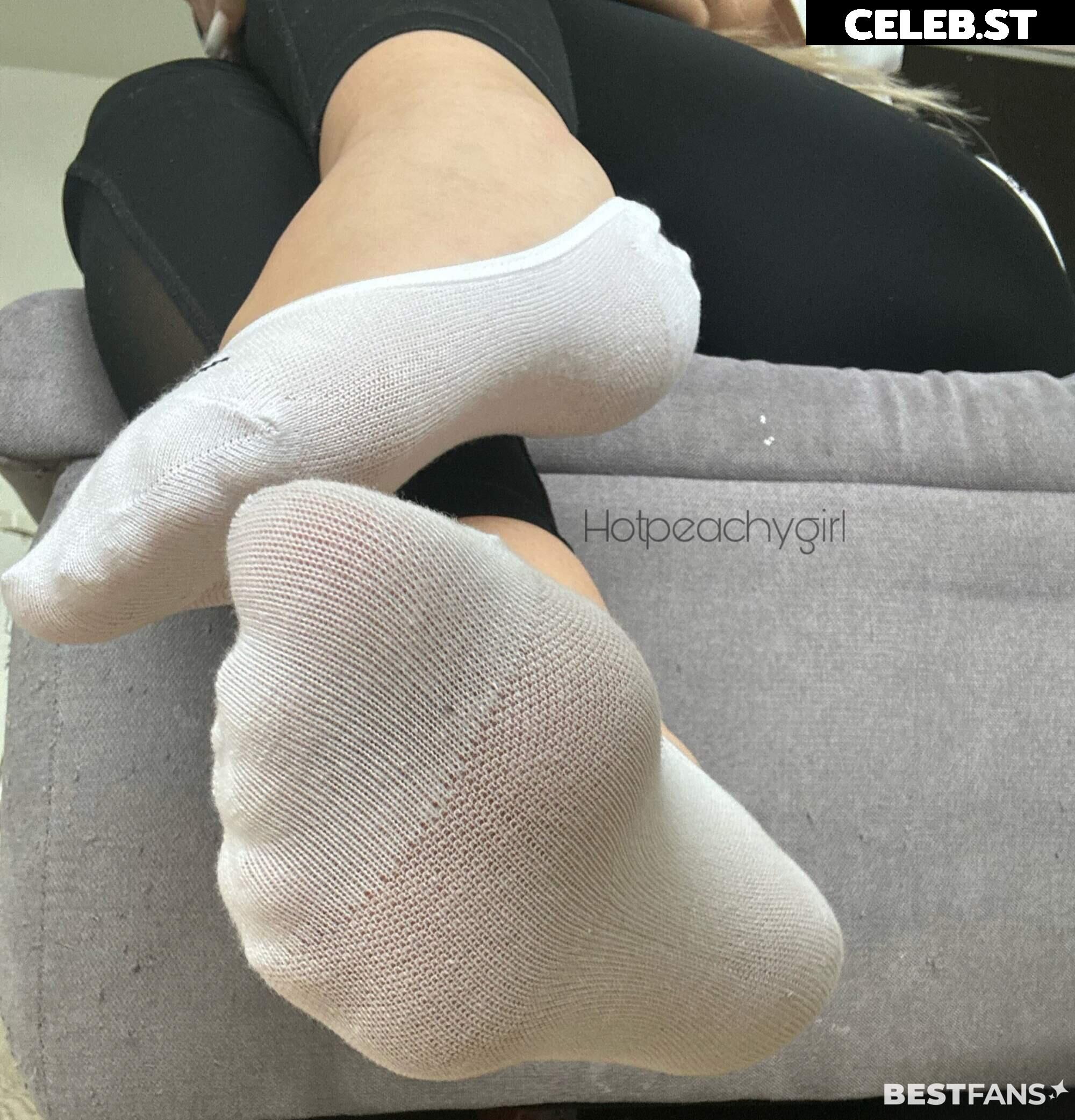 Hotpeachygirl Image 1627197