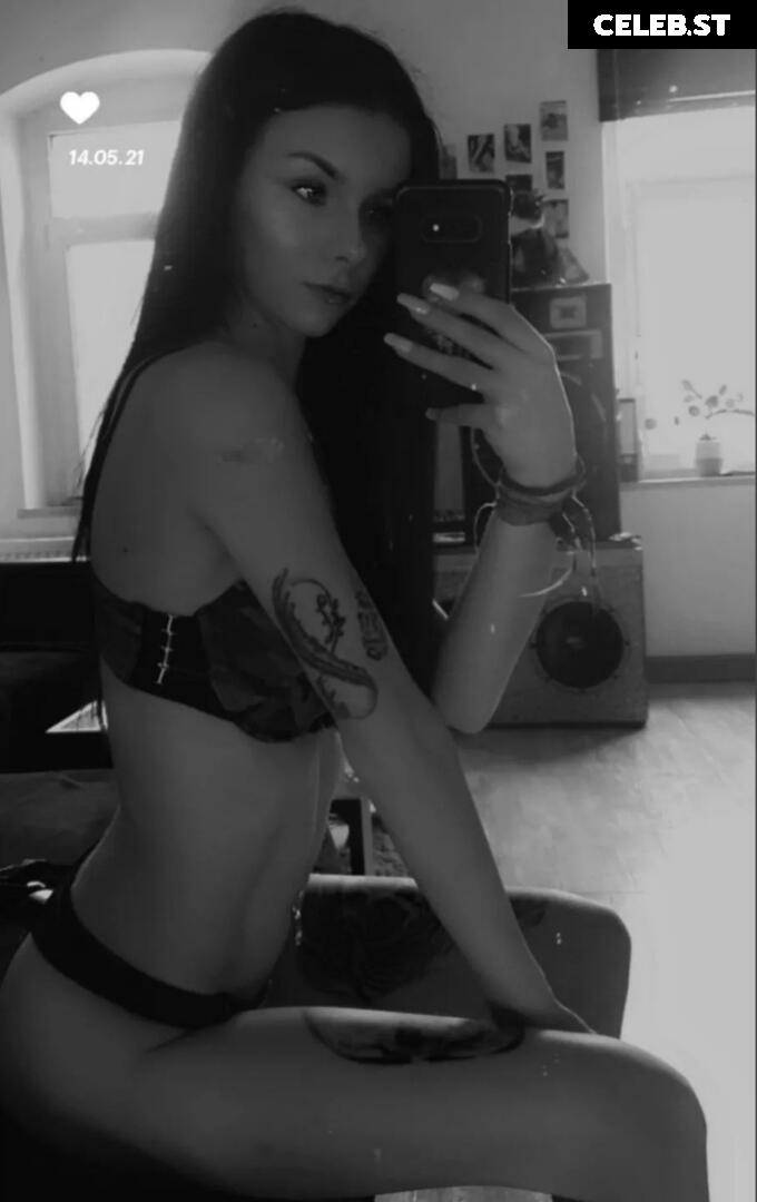Sophie208_666 Image 1621465