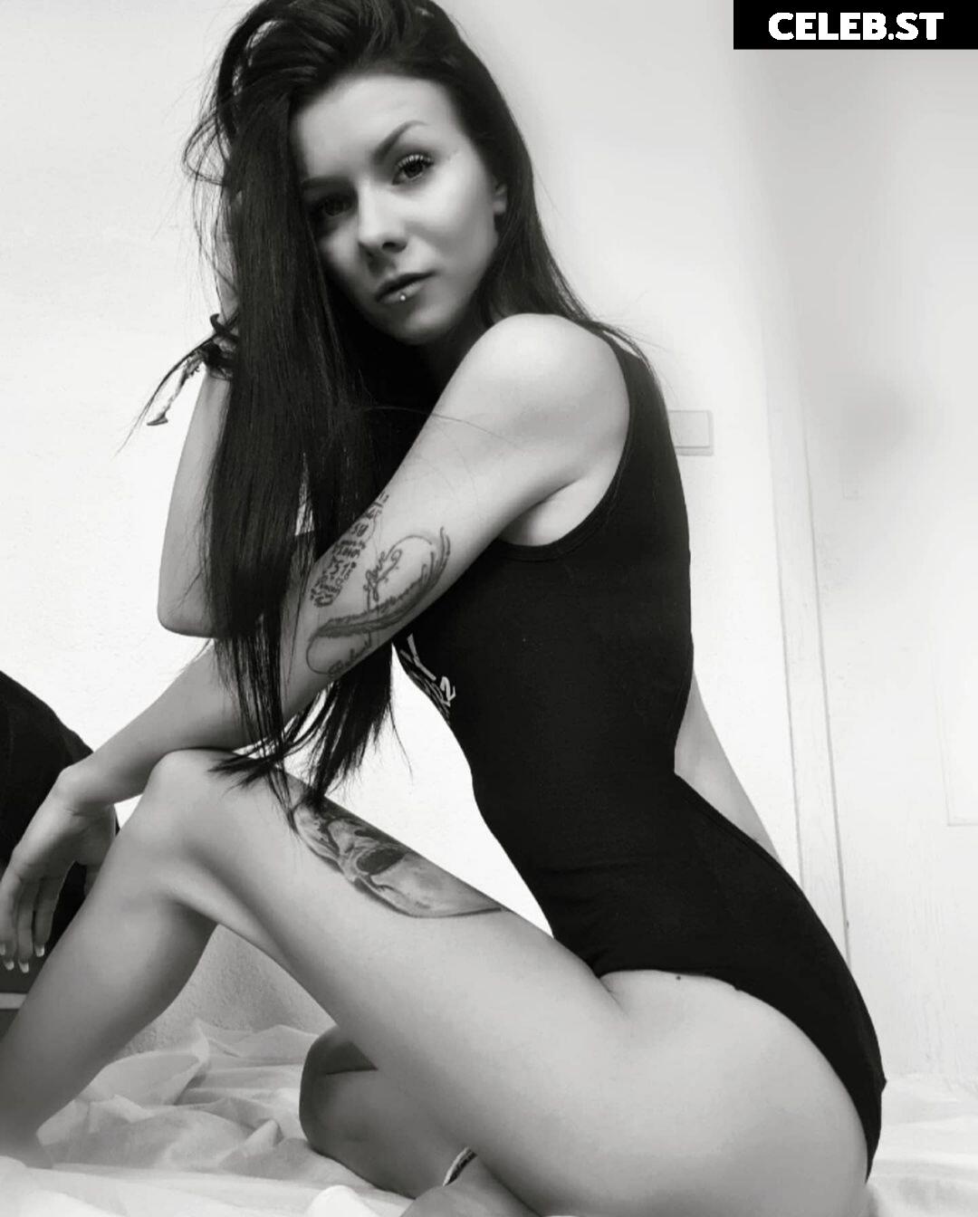 Sophie208_666 Image 1621341