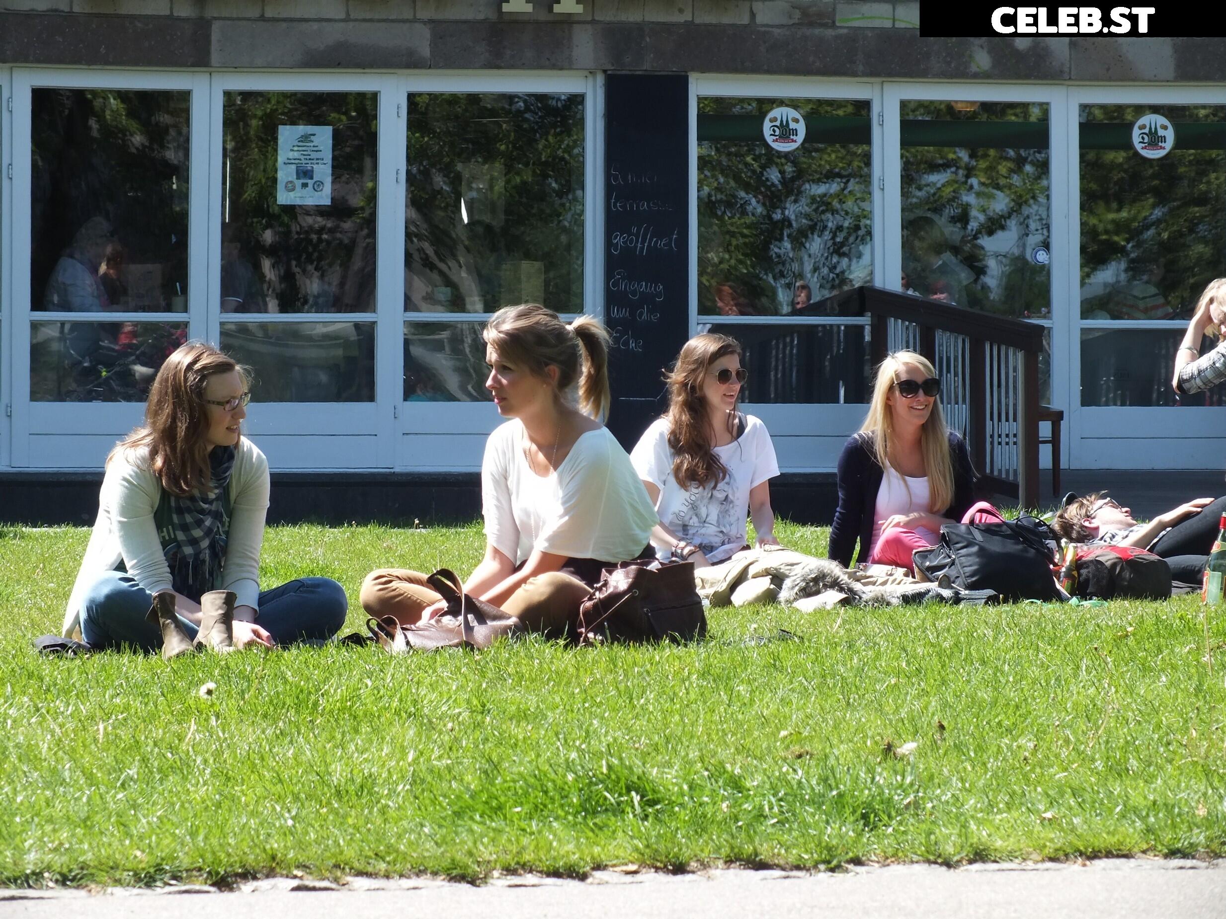 Candids Image 1623959