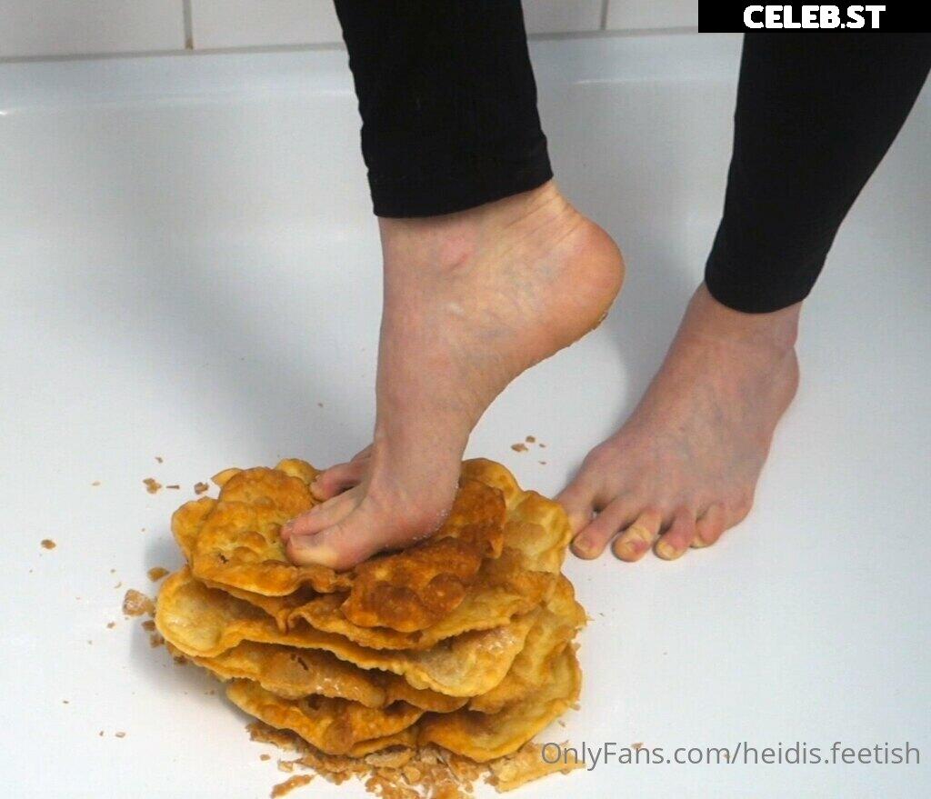 heidis.feetish Image 16144715