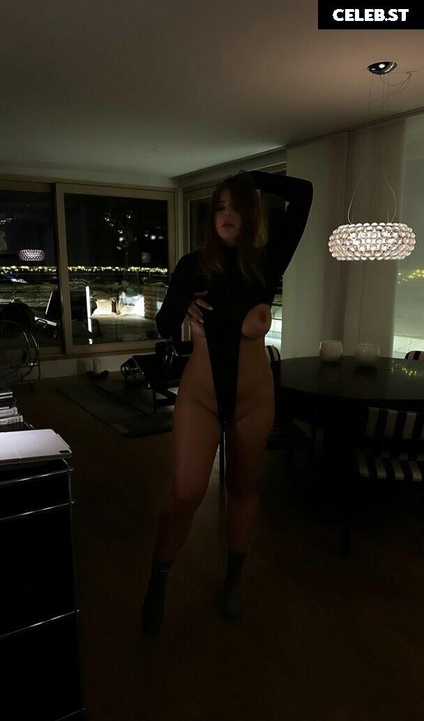 Lena.Louu Image 1610413