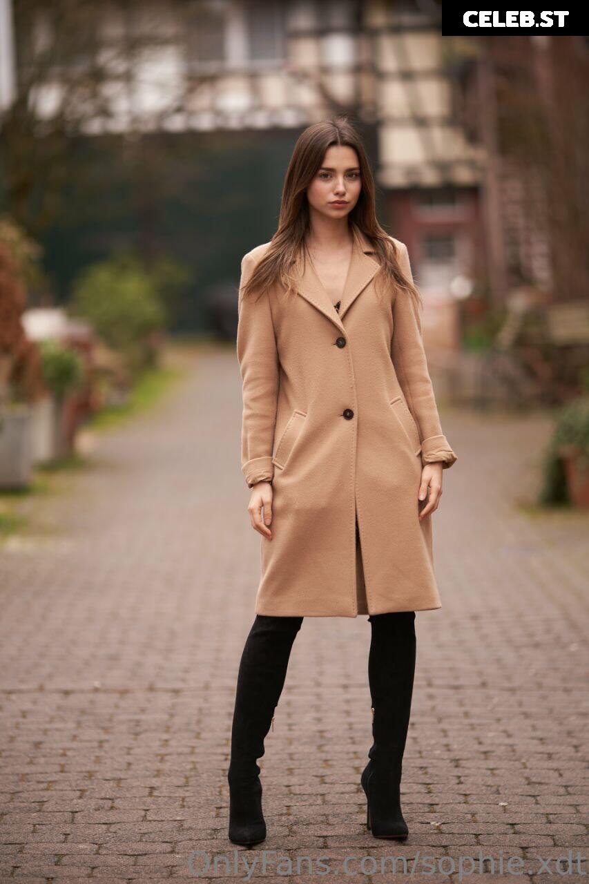 Sophie.xdt Image 1601515