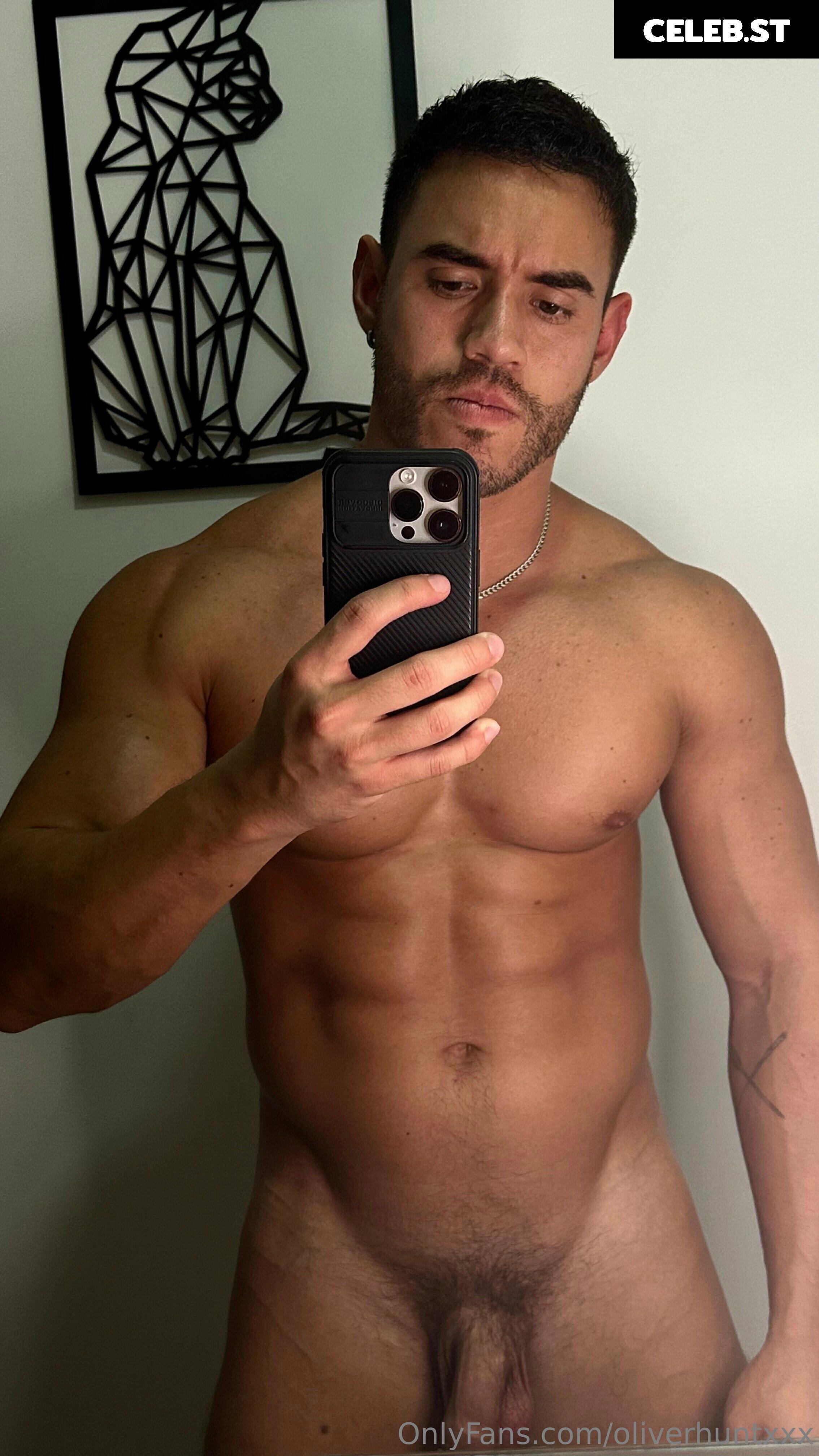 oliverhuntxxx Image 17963734