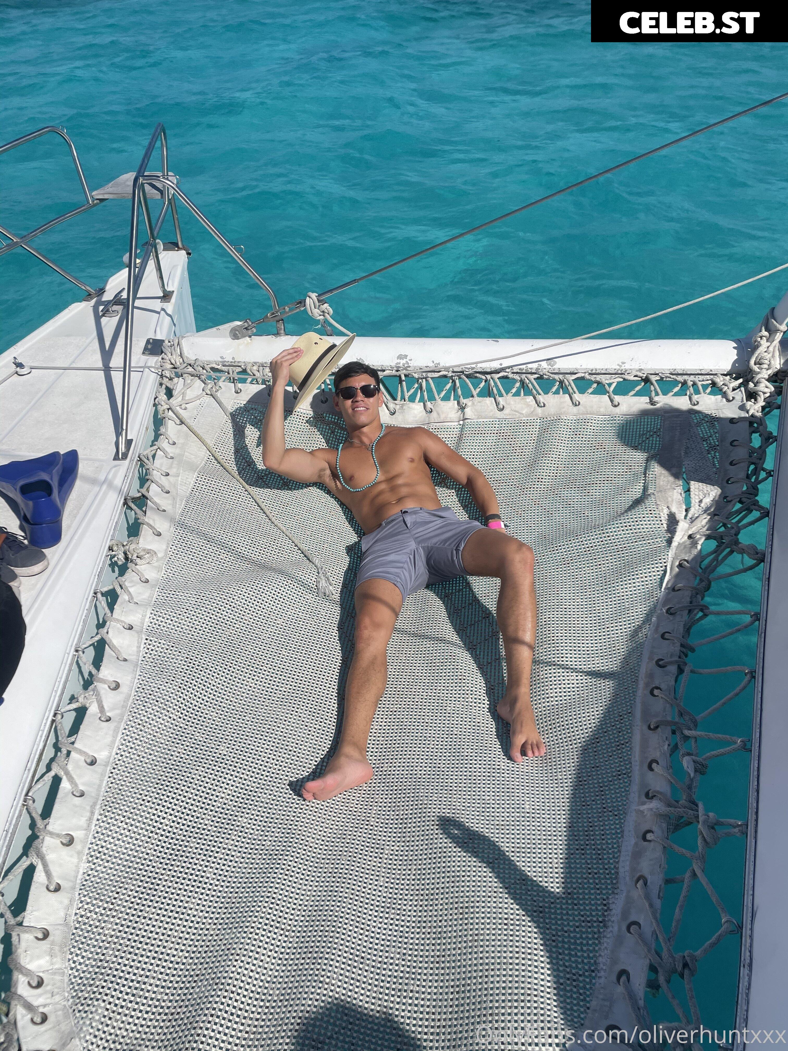 oliverhuntxxx Image 17977360