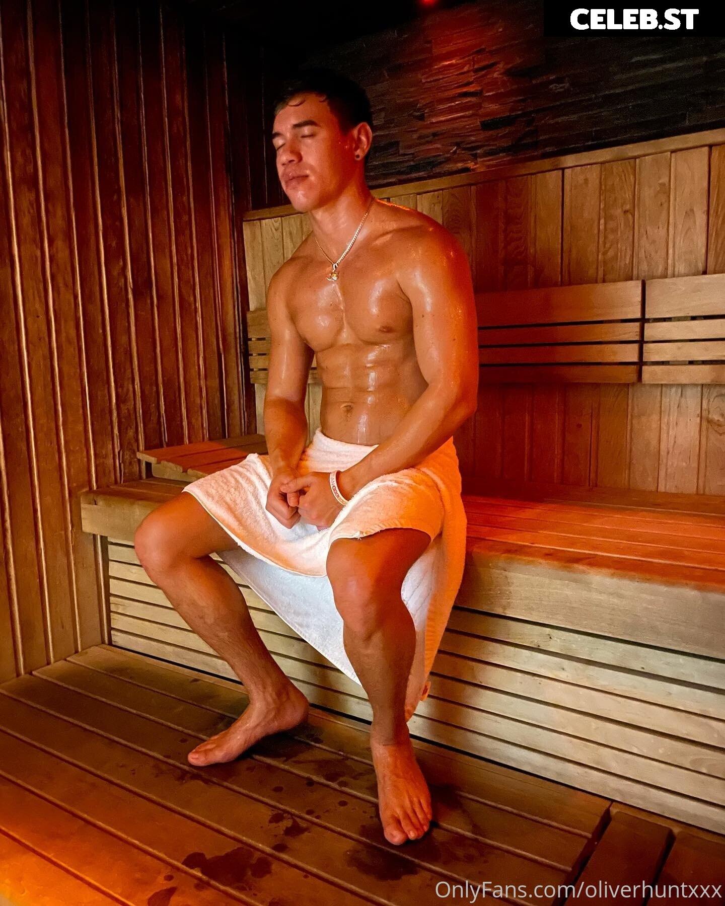 oliverhuntxxx Image 17973334