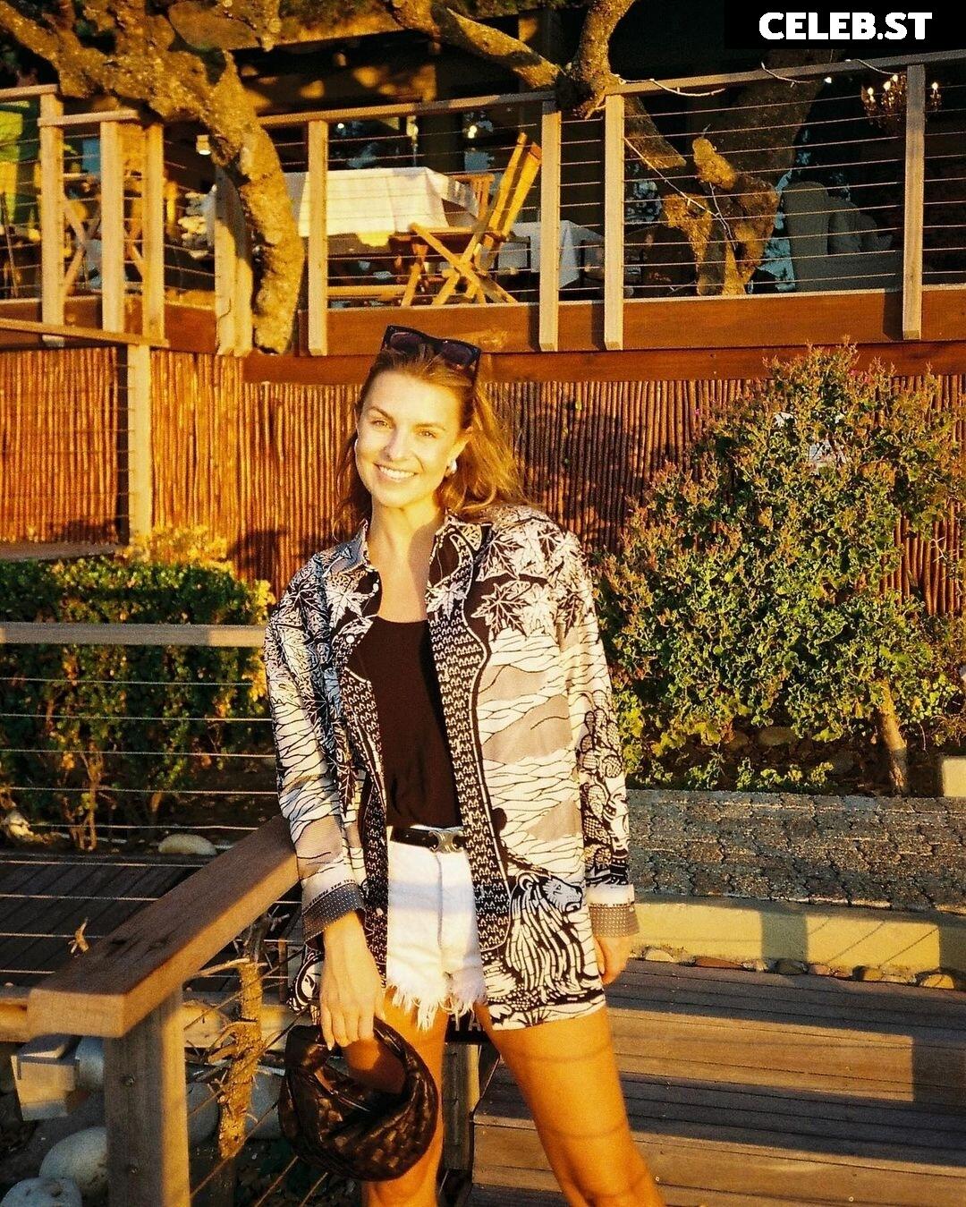 Laura Wontorra Image 1791441