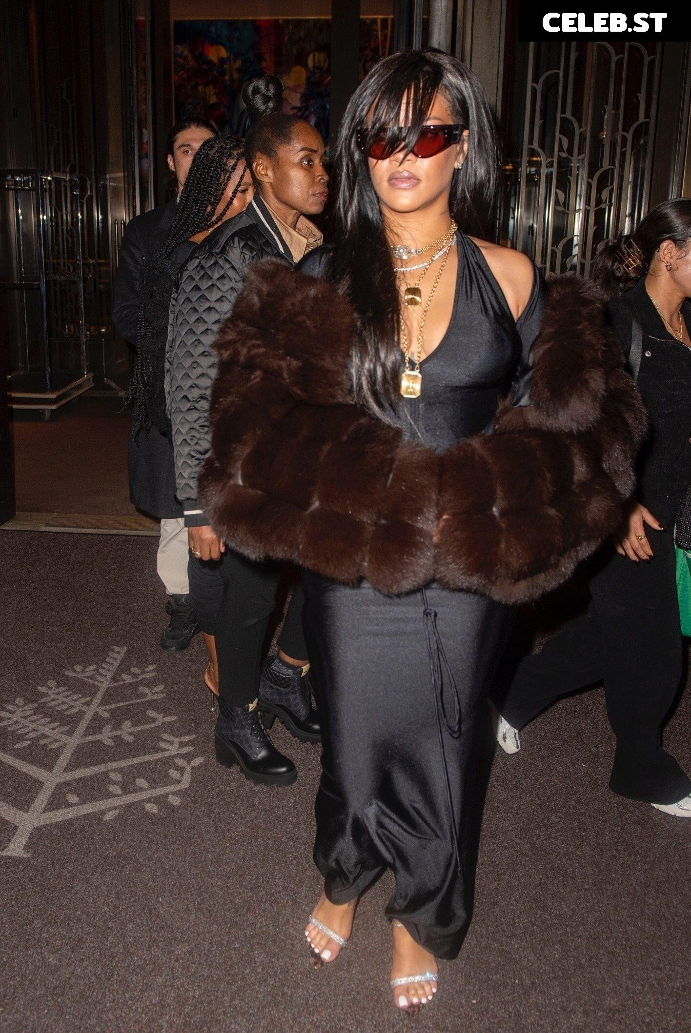 Rihanna Image 1799125