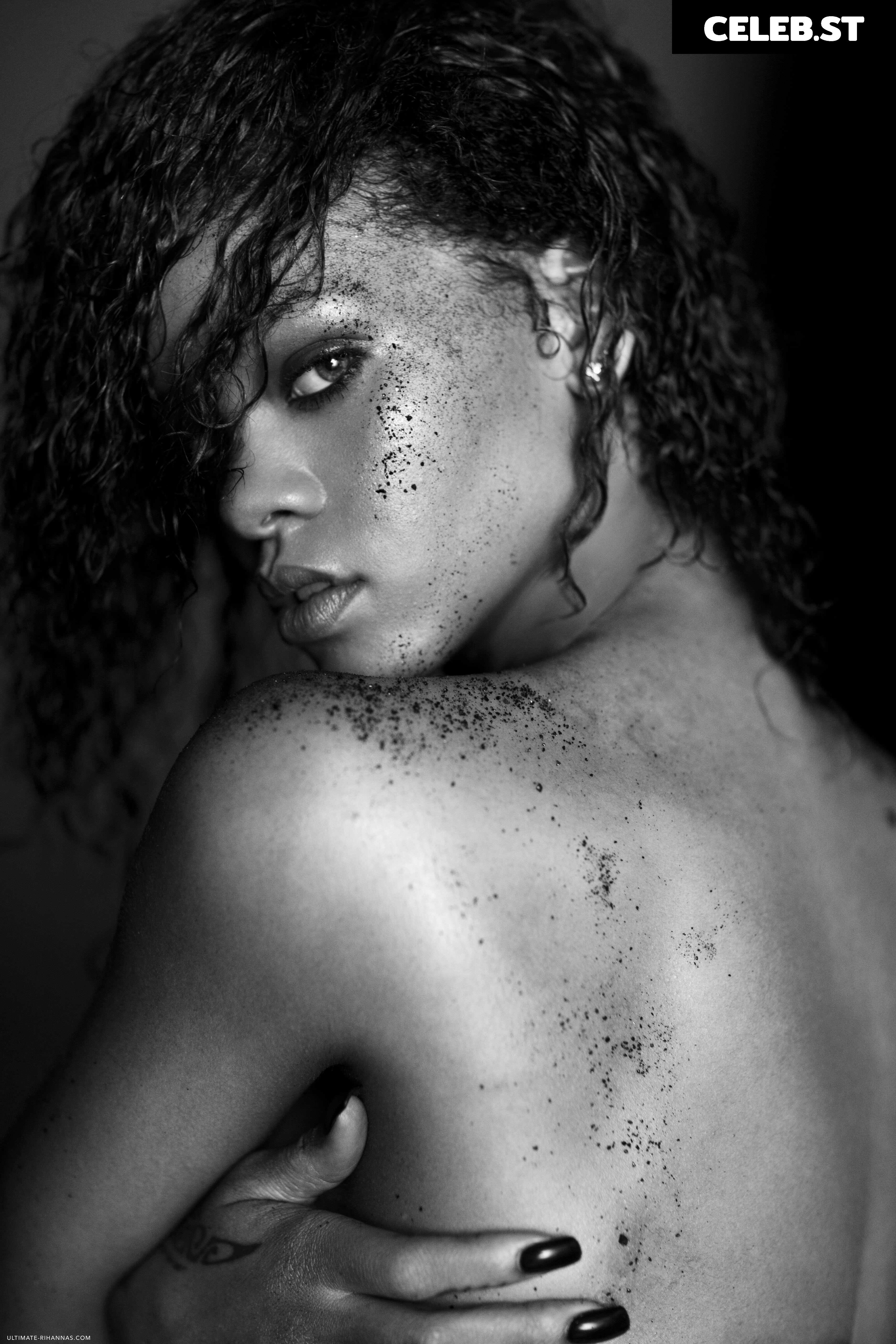 Rihanna Image 1798128