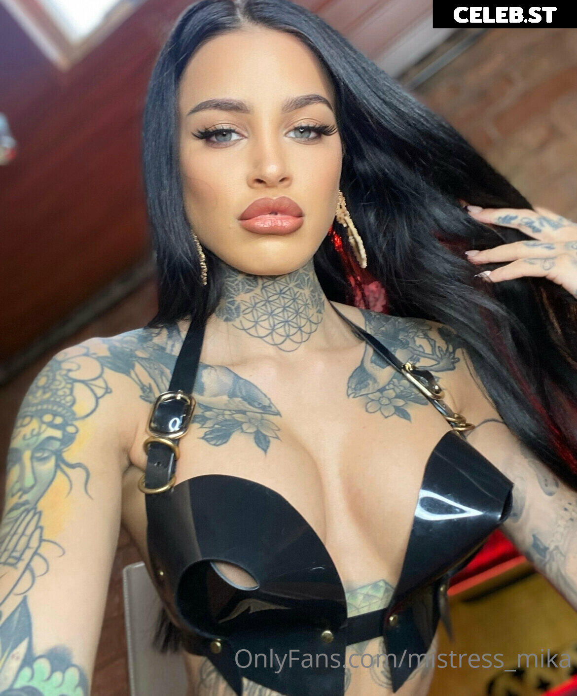 Mistress Mika Katana Image 1785493