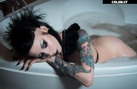 Razor Candi Image 1787402