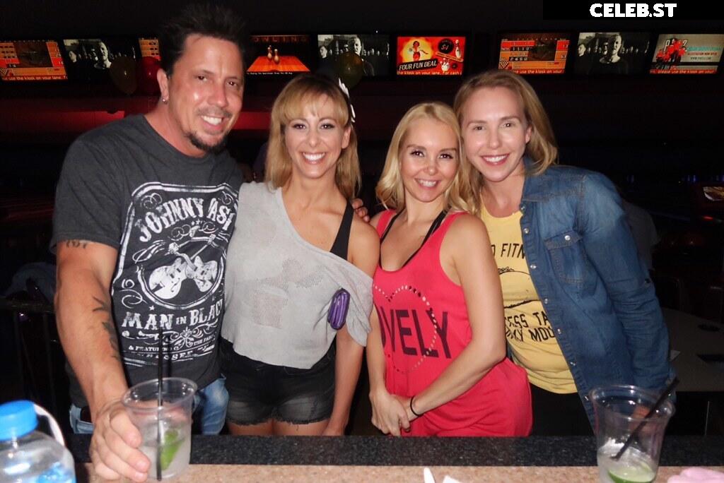 cheriedeville Image 17815908