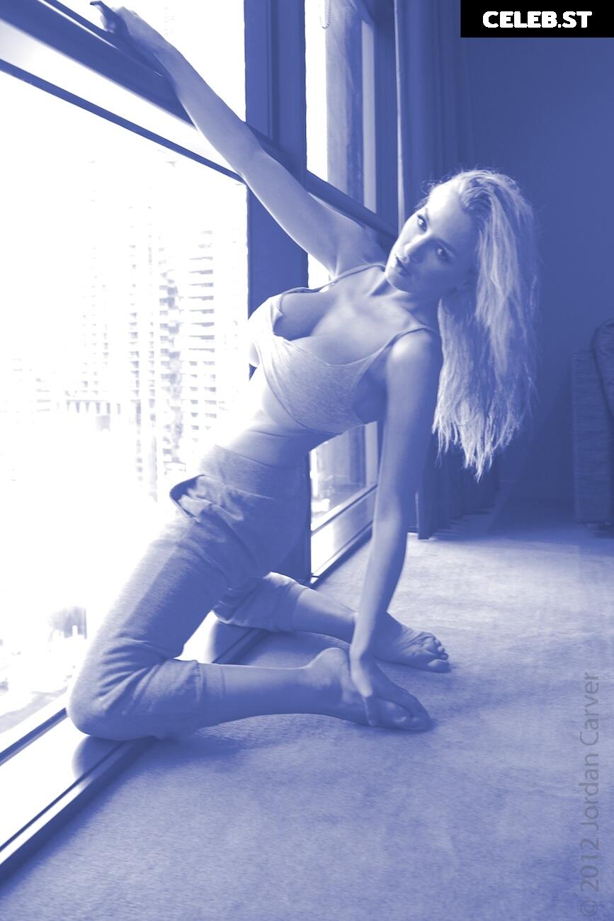 Jordan Carver Image 1781749