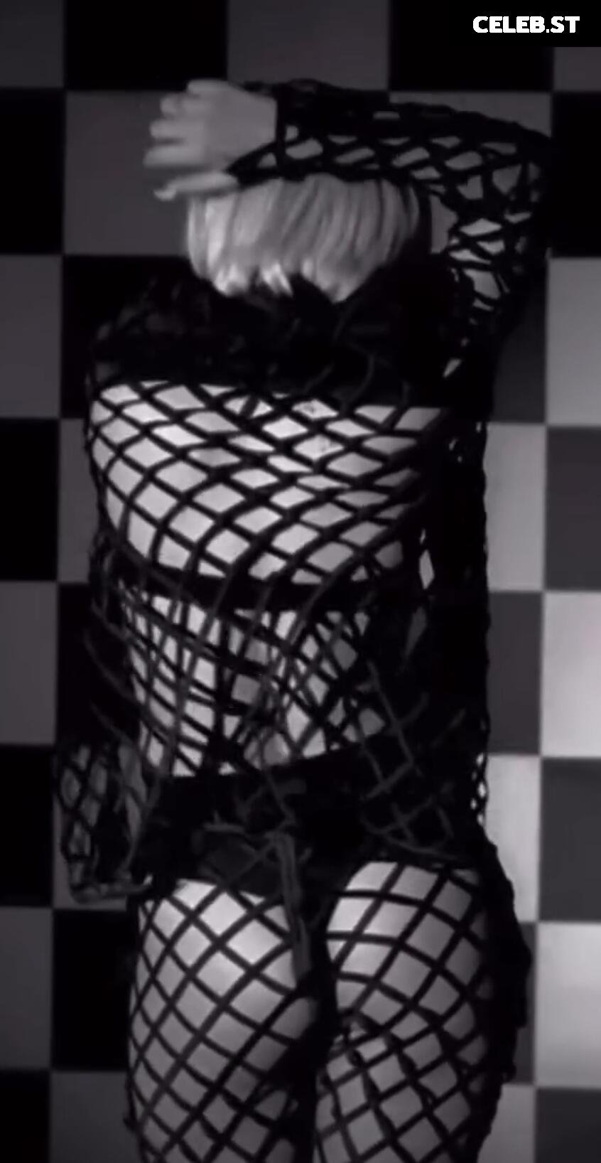 Rihanna Image 1781277