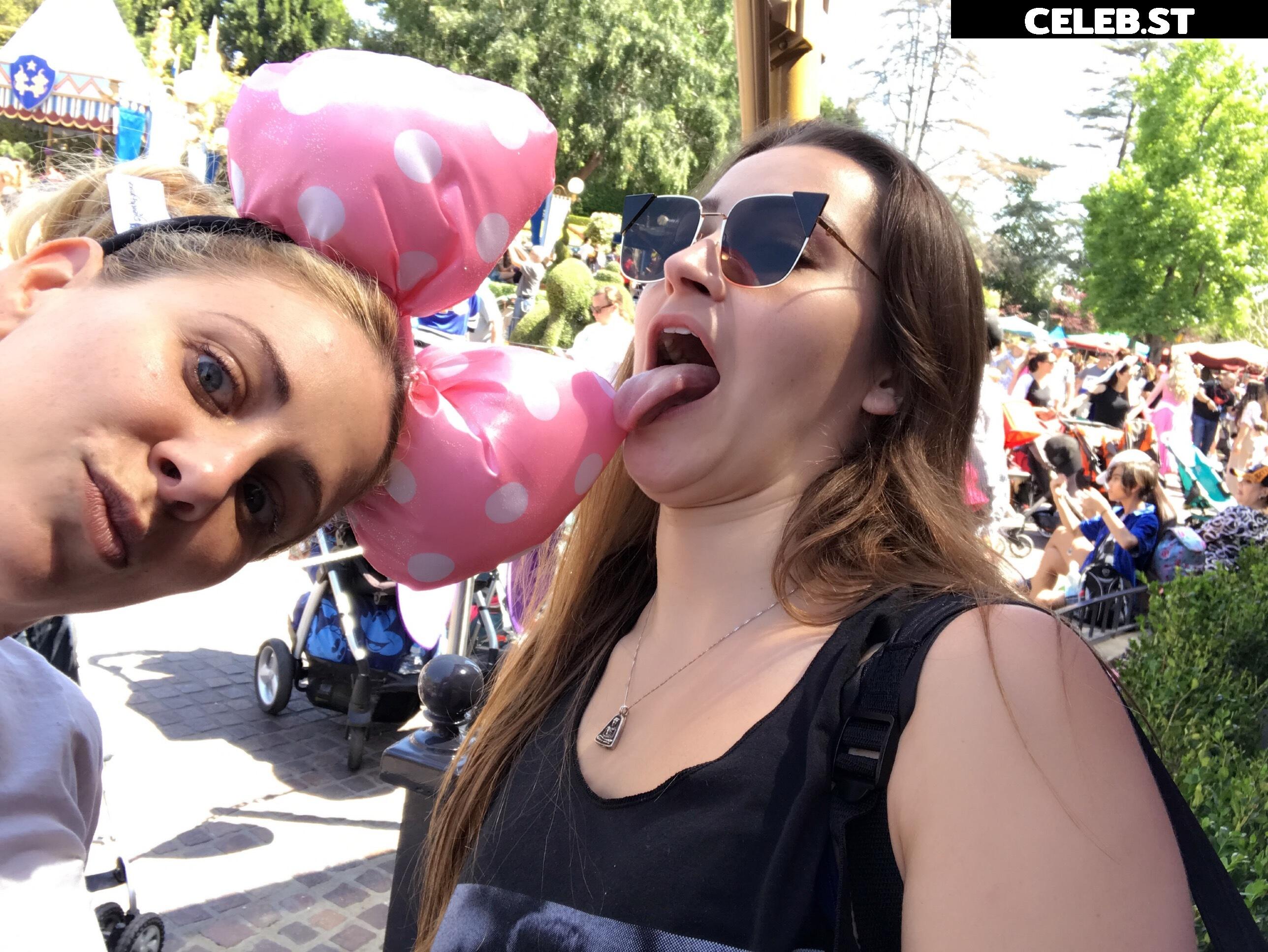 cheriedeville Image 17828134