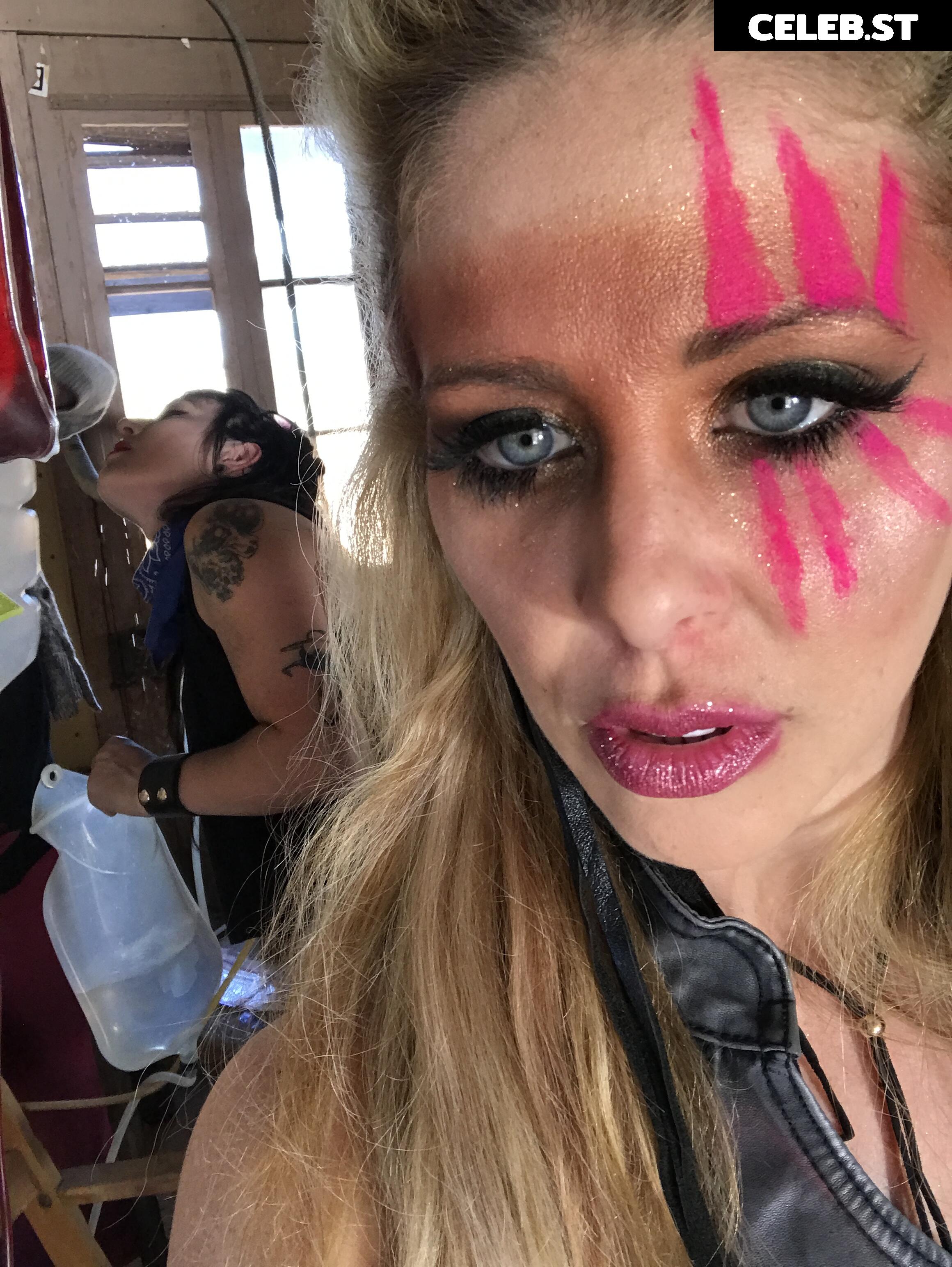 cheriedeville Image 17824554