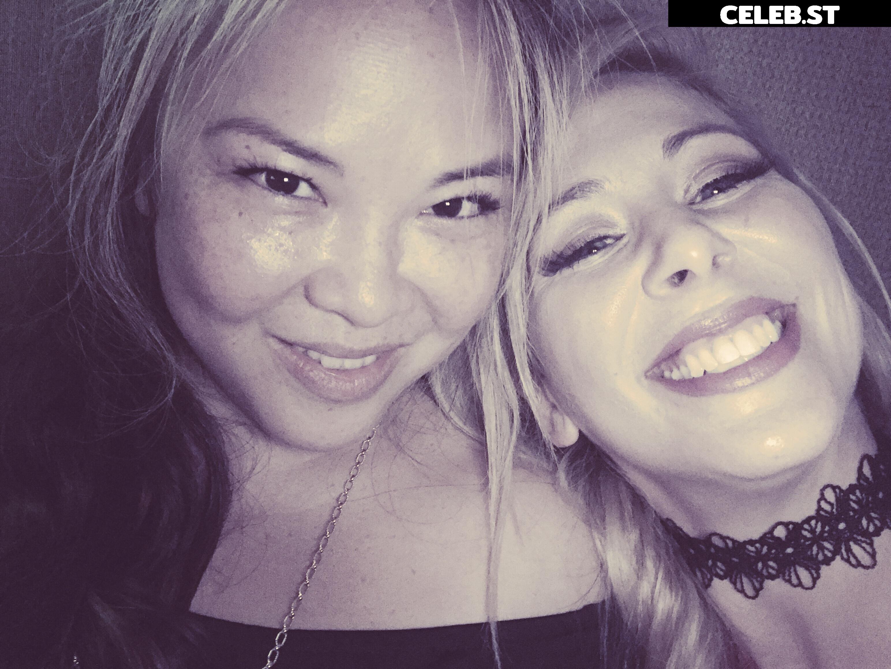 cheriedeville Image 17824651