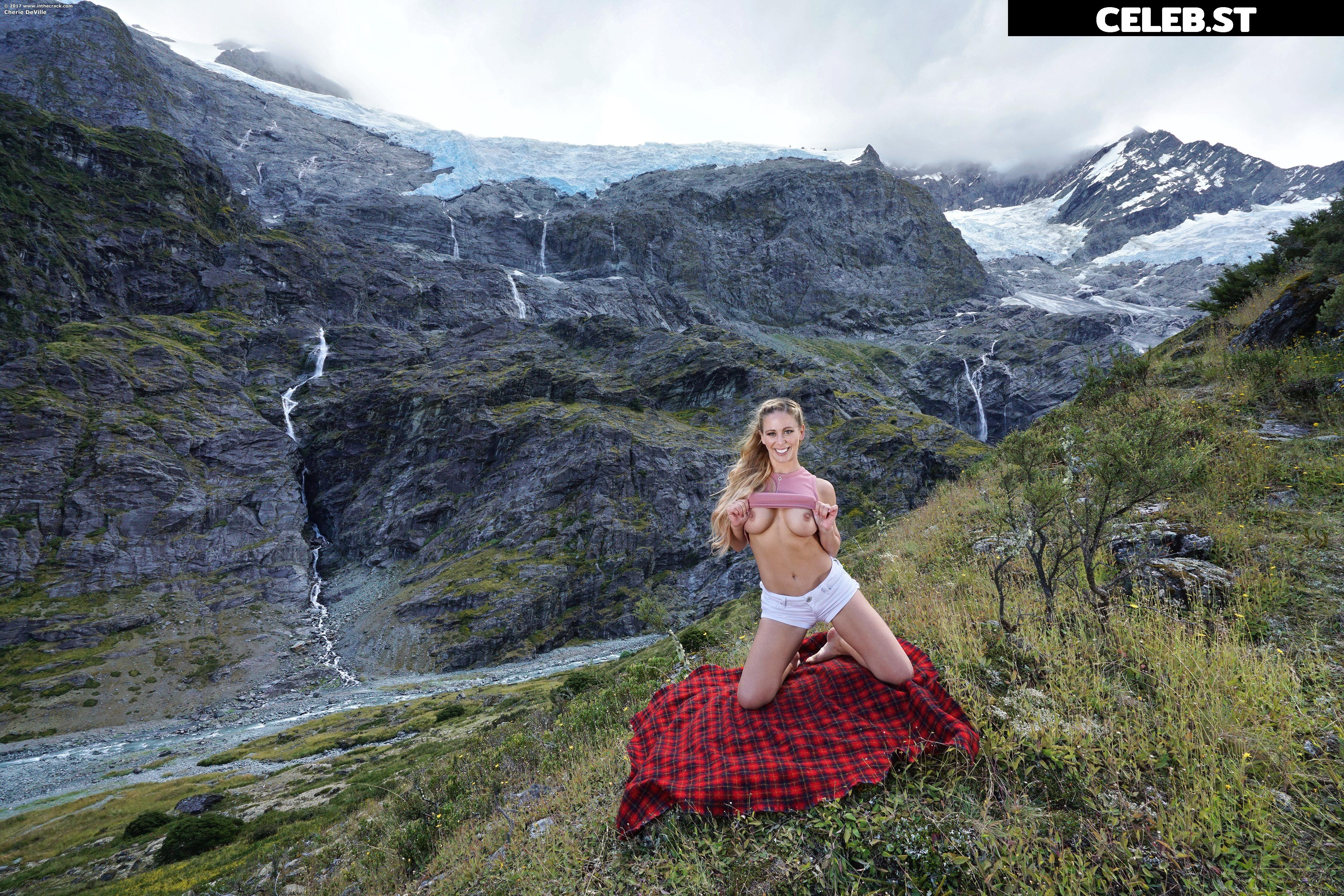 cheriedeville Image 17821997