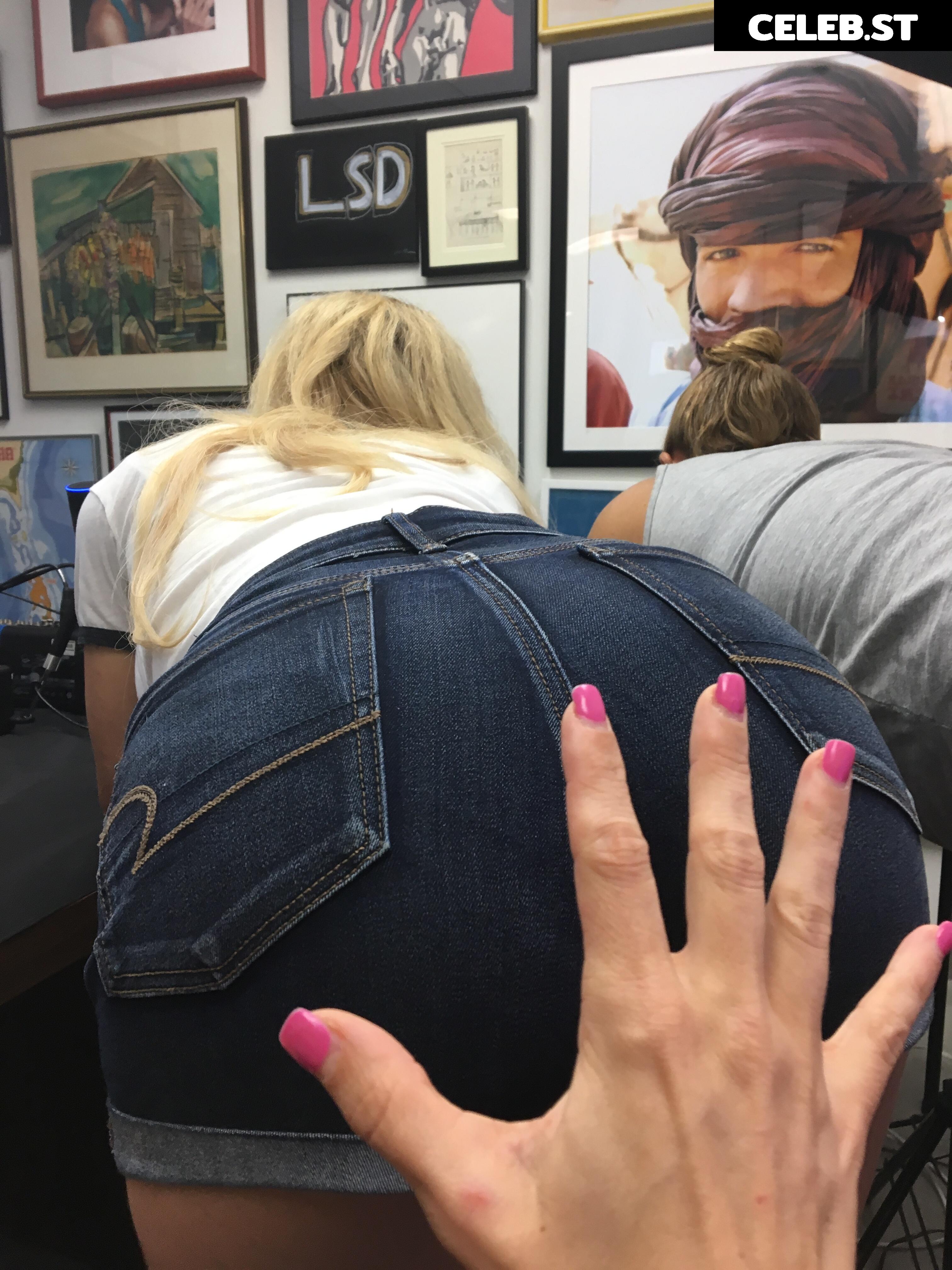 cheriedeville Image 17821844