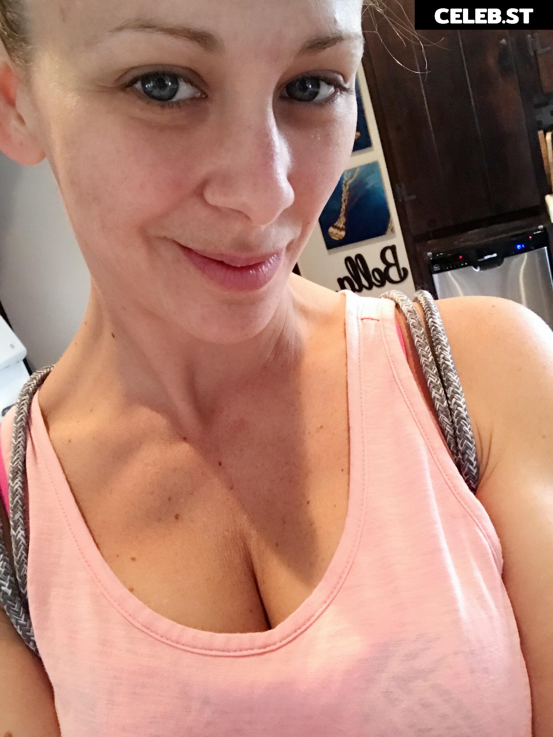 cheriedeville Image 17821746