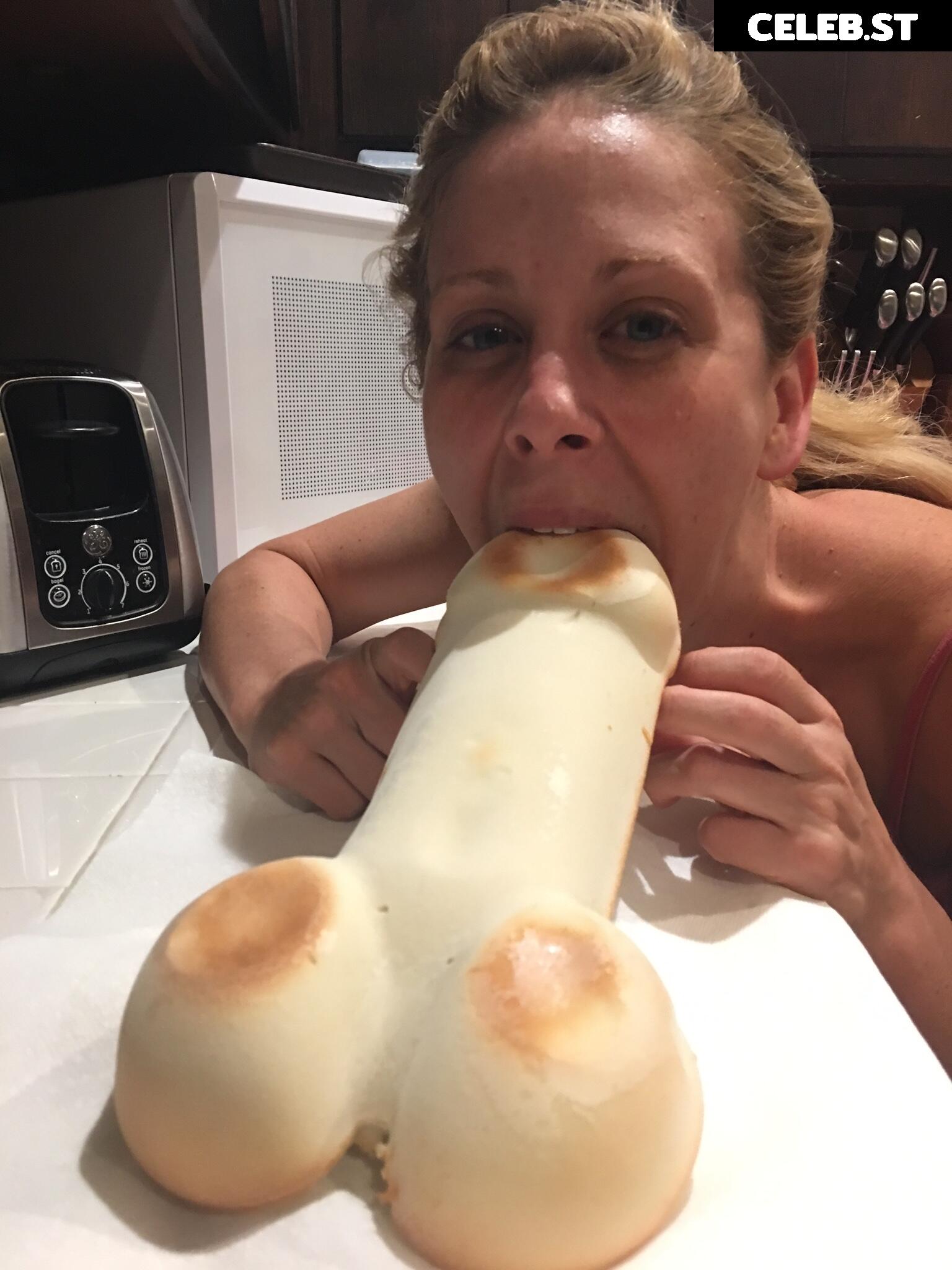 cheriedeville Image 17822103