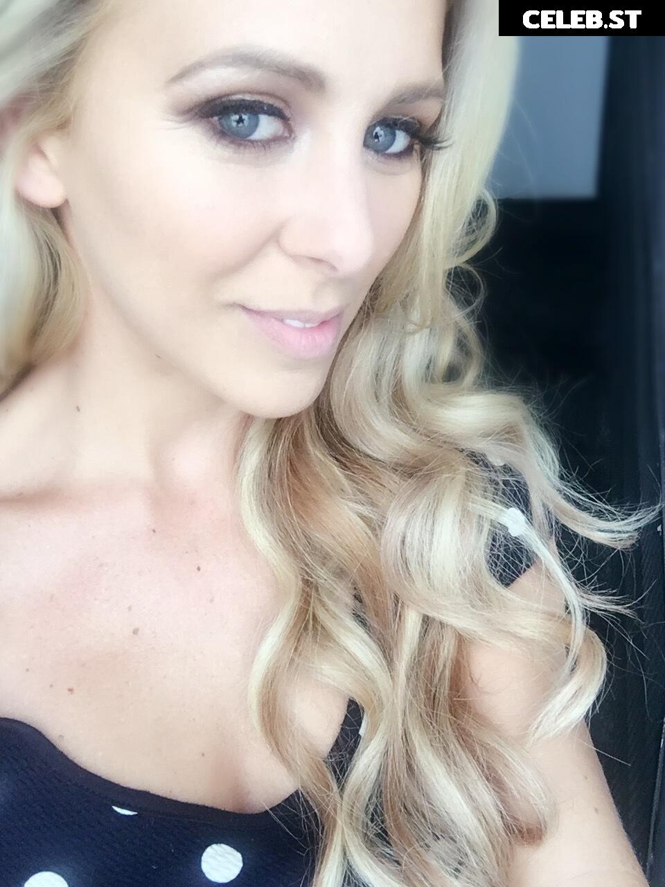 cheriedeville Image 17829842