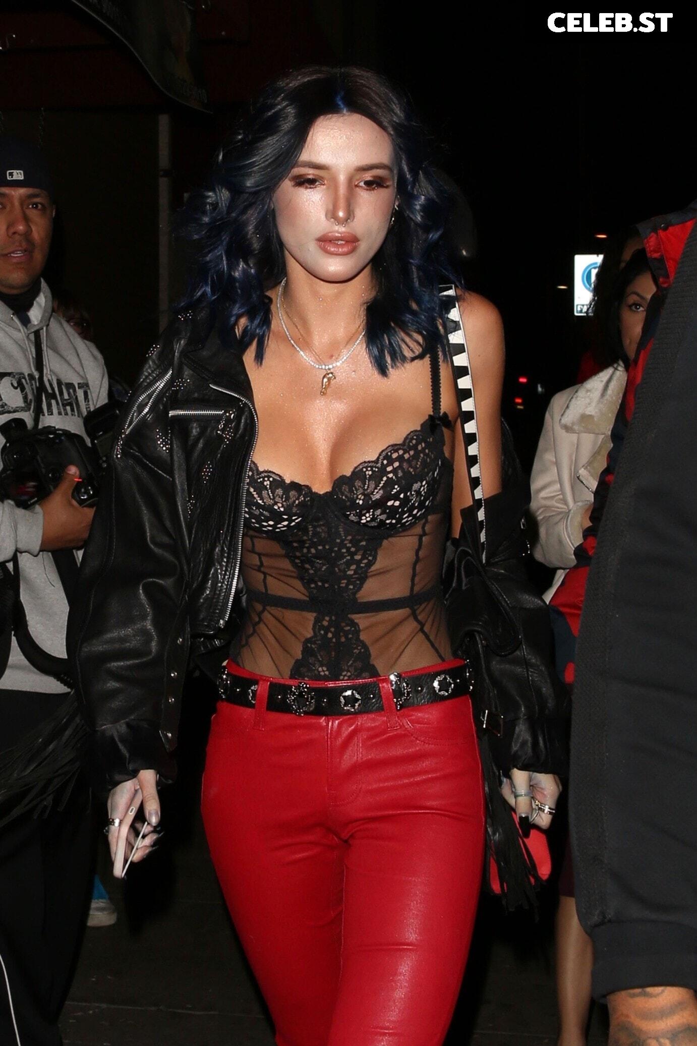 Bella Thorne Image 1783876