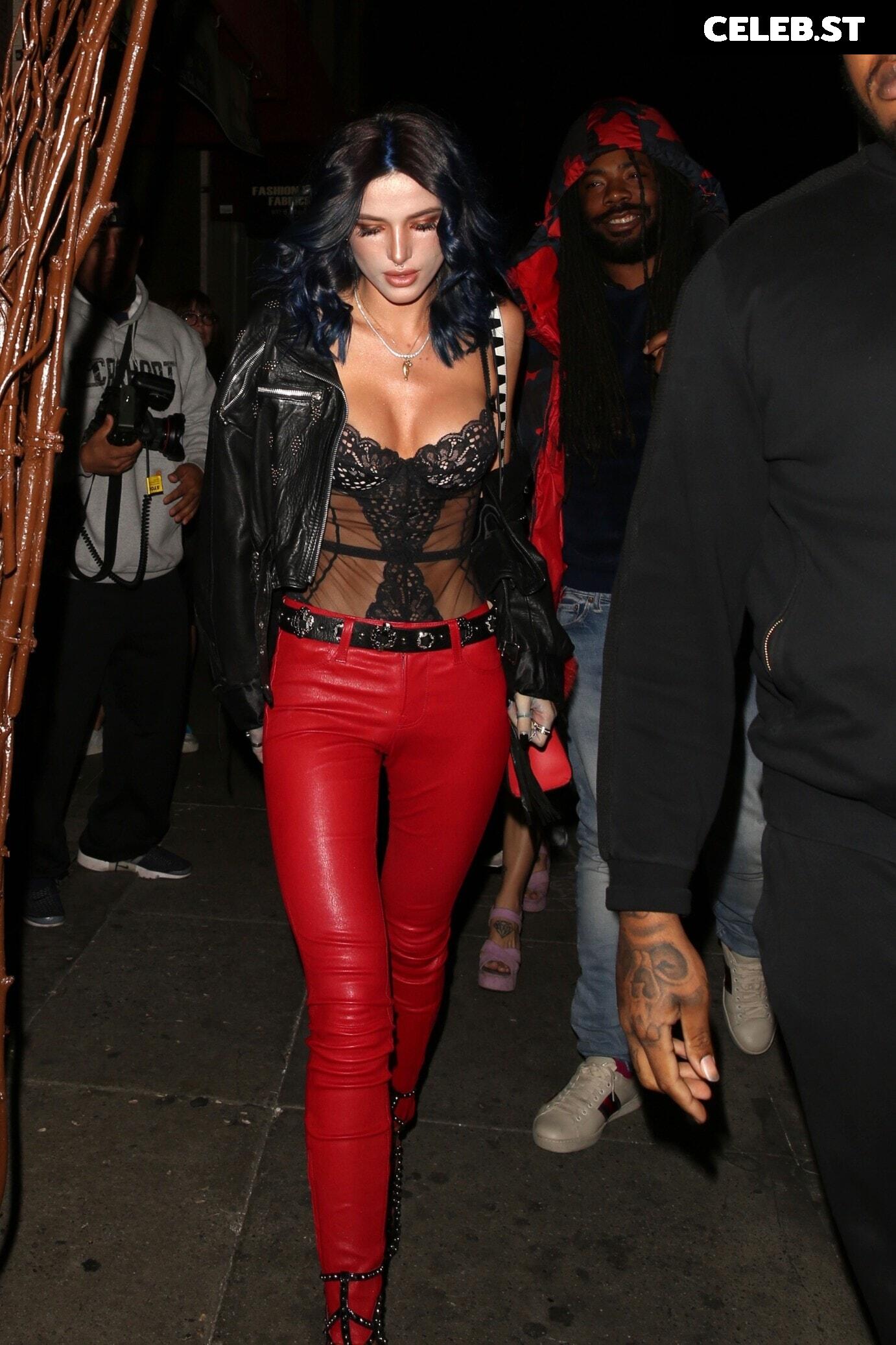 Bella Thorne Image 1783589