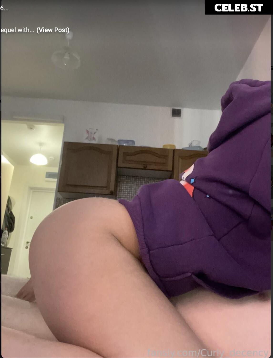 Curly_Decency Image 1783412