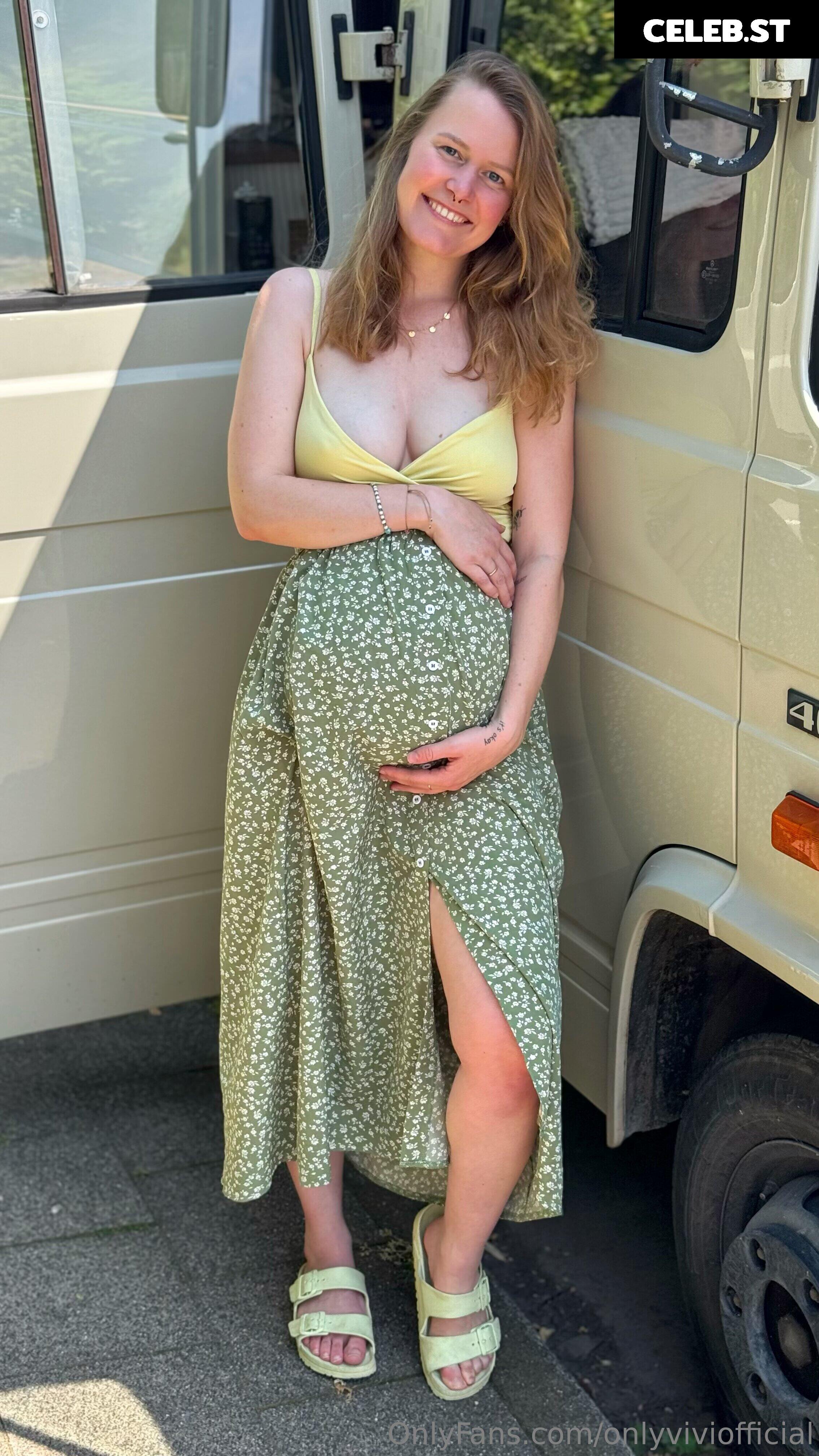 onlyviviofficial Image 17807248