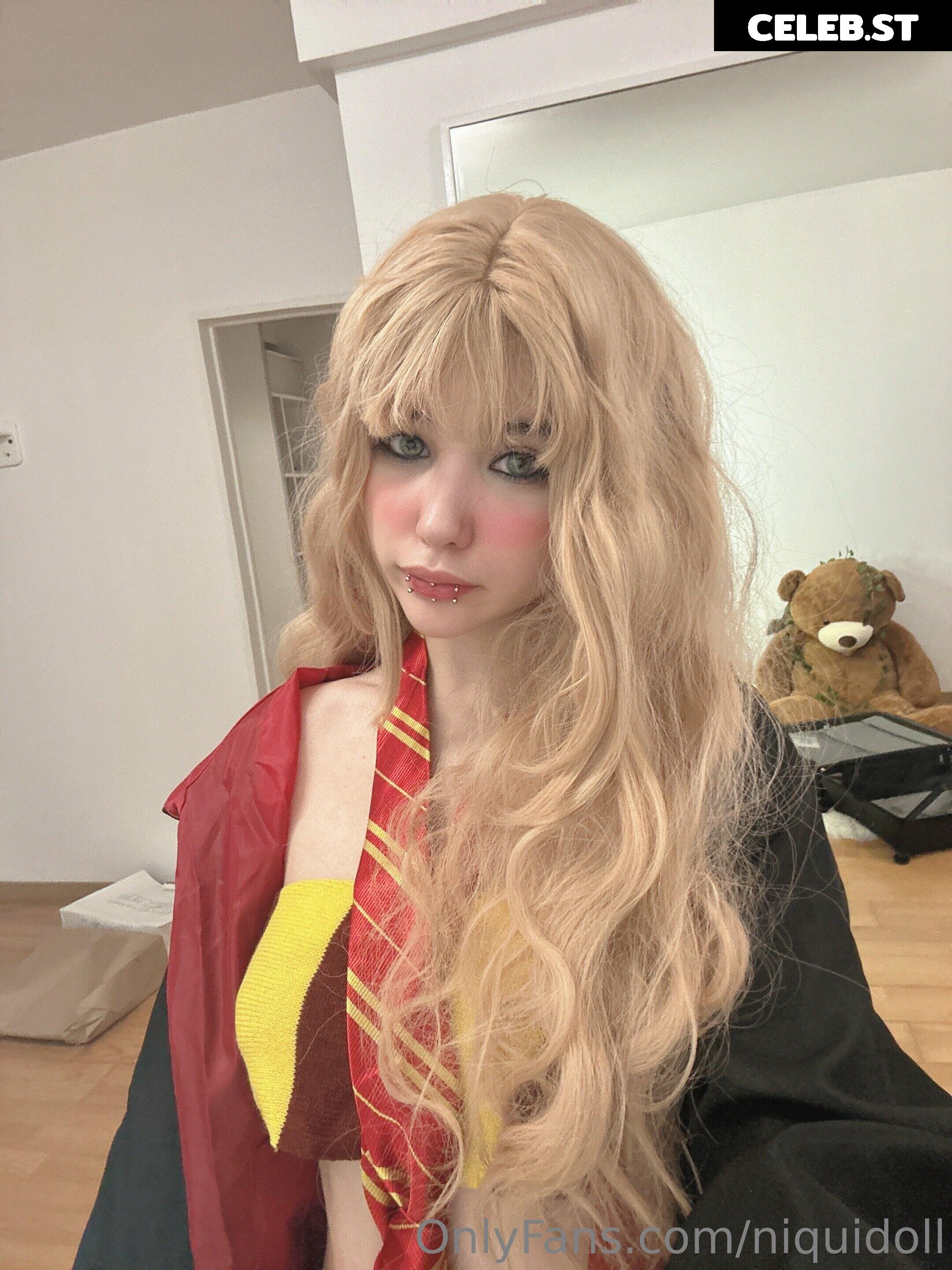 nicoleponyxo Image 1789113