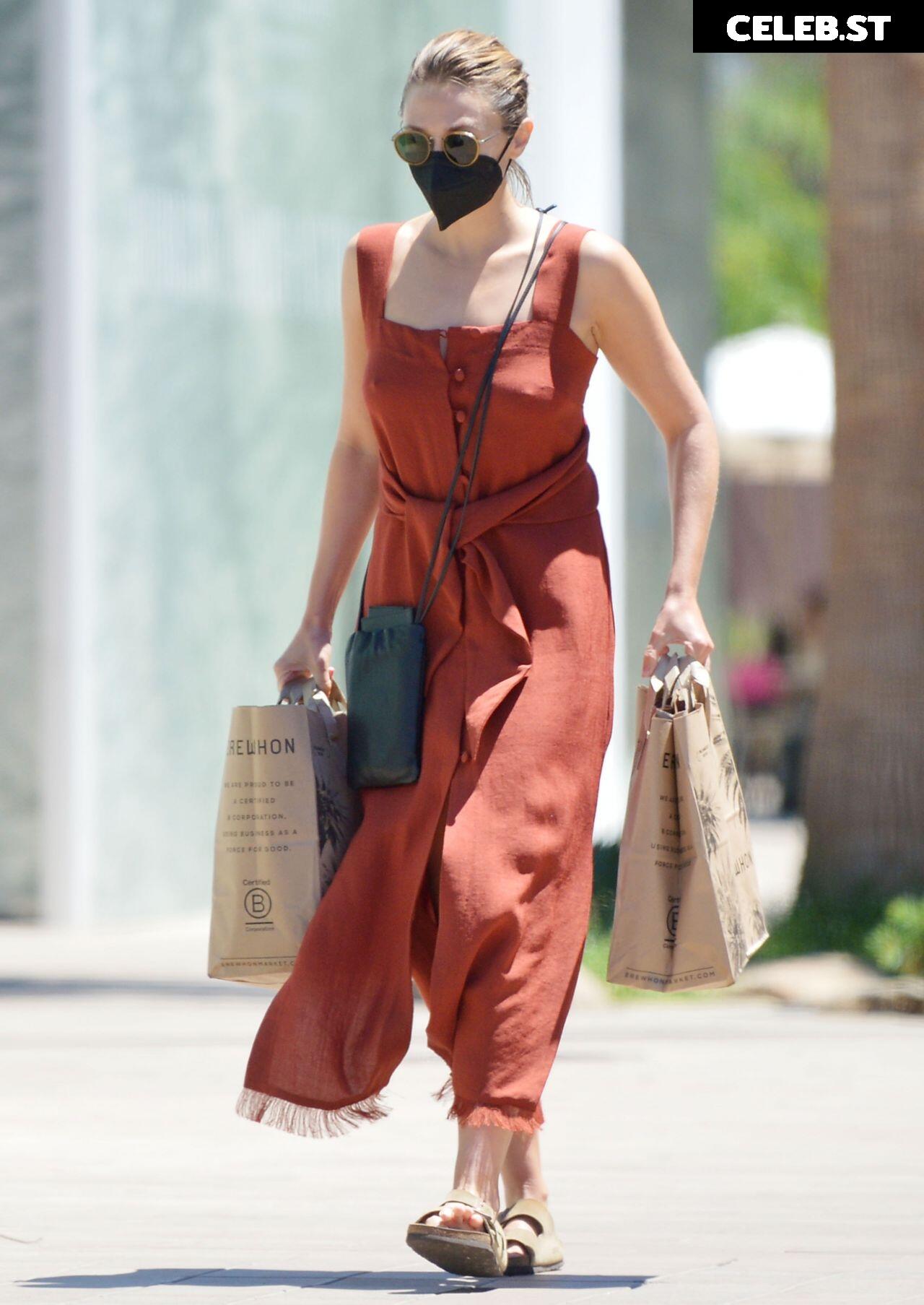 Elizabeth Olsen Image 1788565