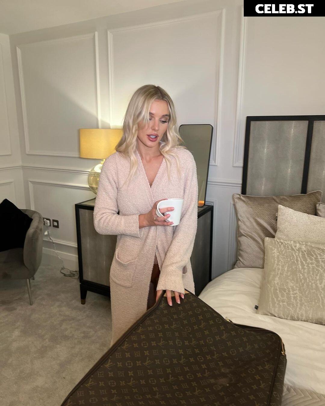 Helen Flanagan Image 1776792