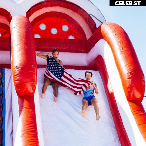 Taylor Swift Image 1774694