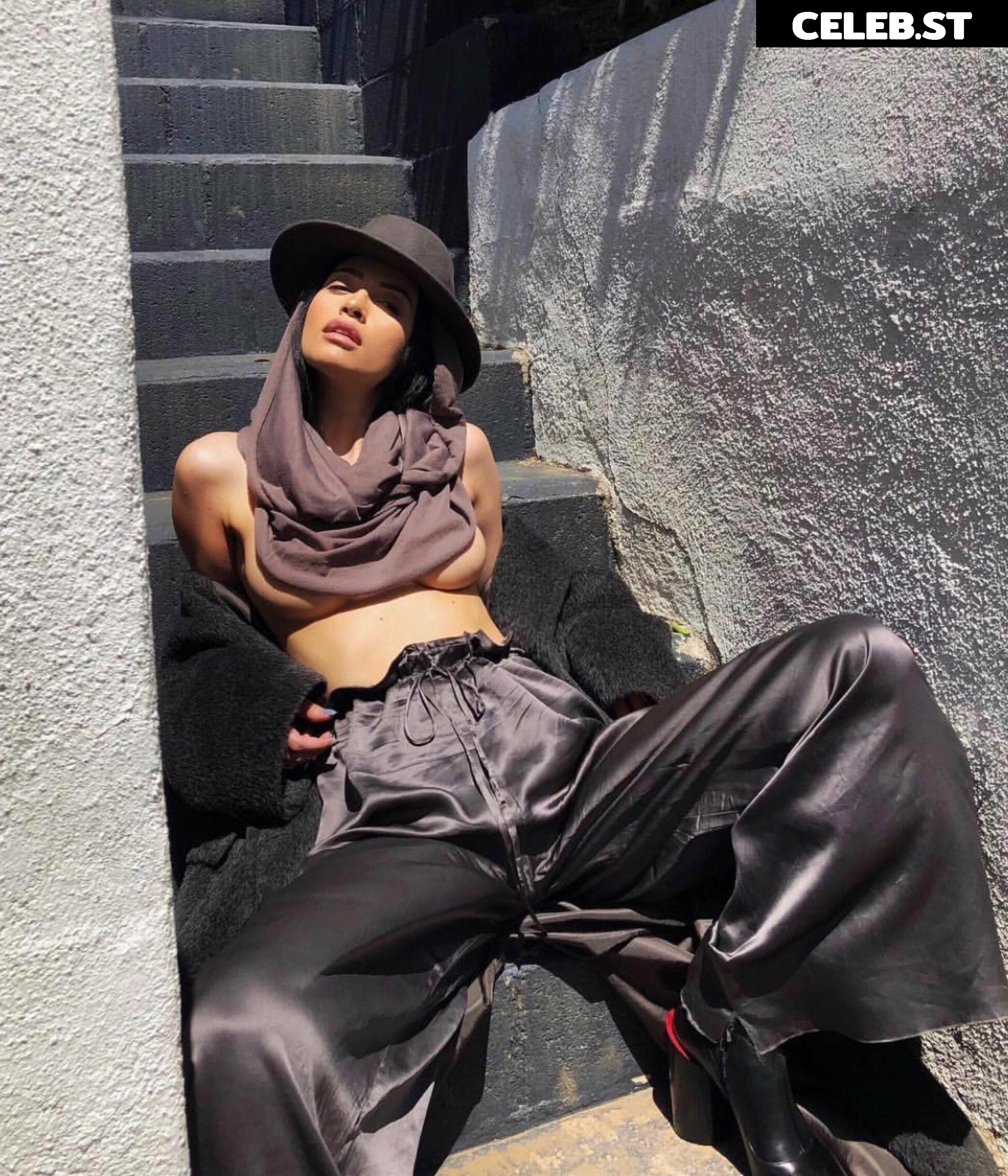 Christian Serratos Image 1771528