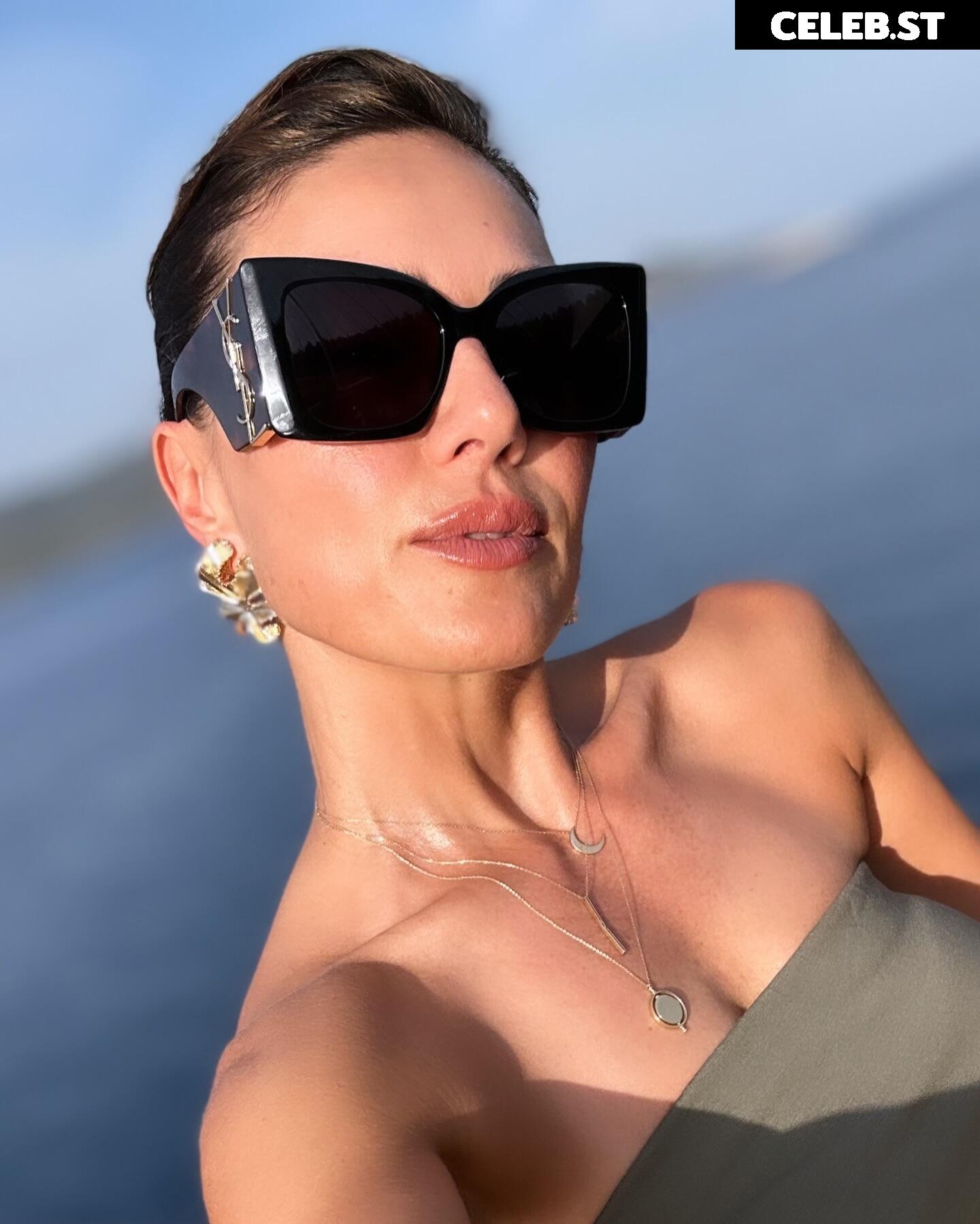 Nazan Eckes Image 1771280